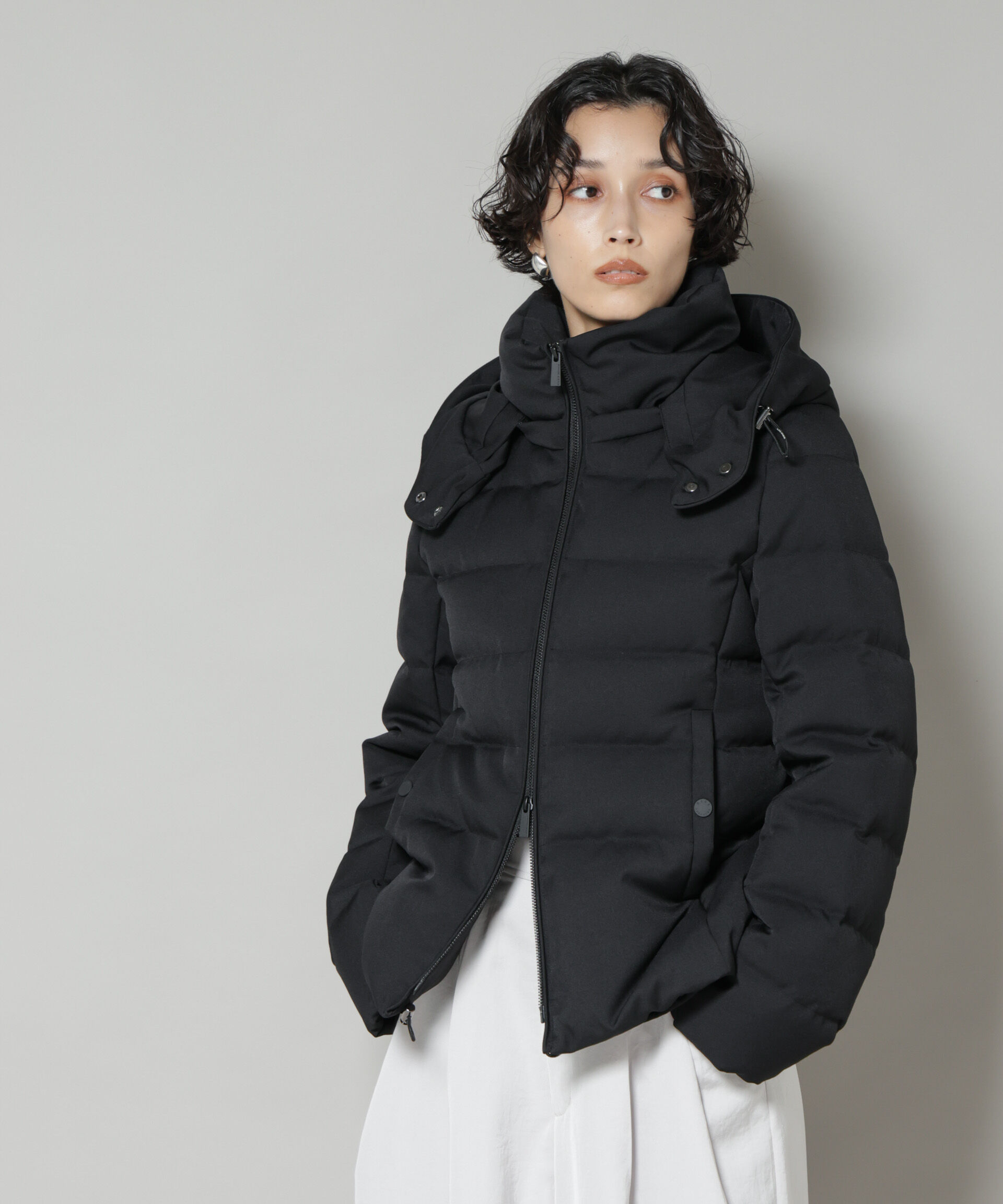 nano･universe「「西川ダウン(R)」サージショートダウン」|ダウン|