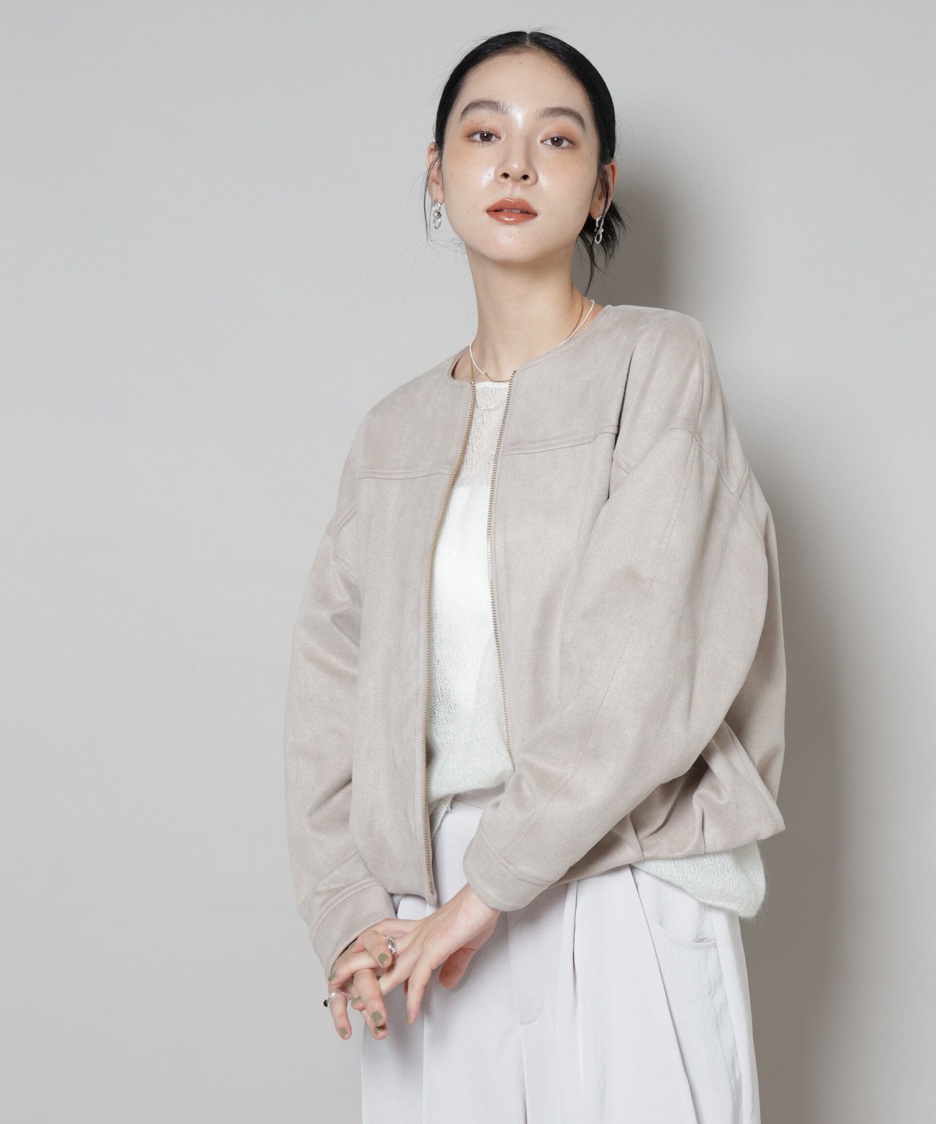 nano･universe「フェイクスエードボンディングノーカラーブルゾン」|ブルゾン・スタジャン|