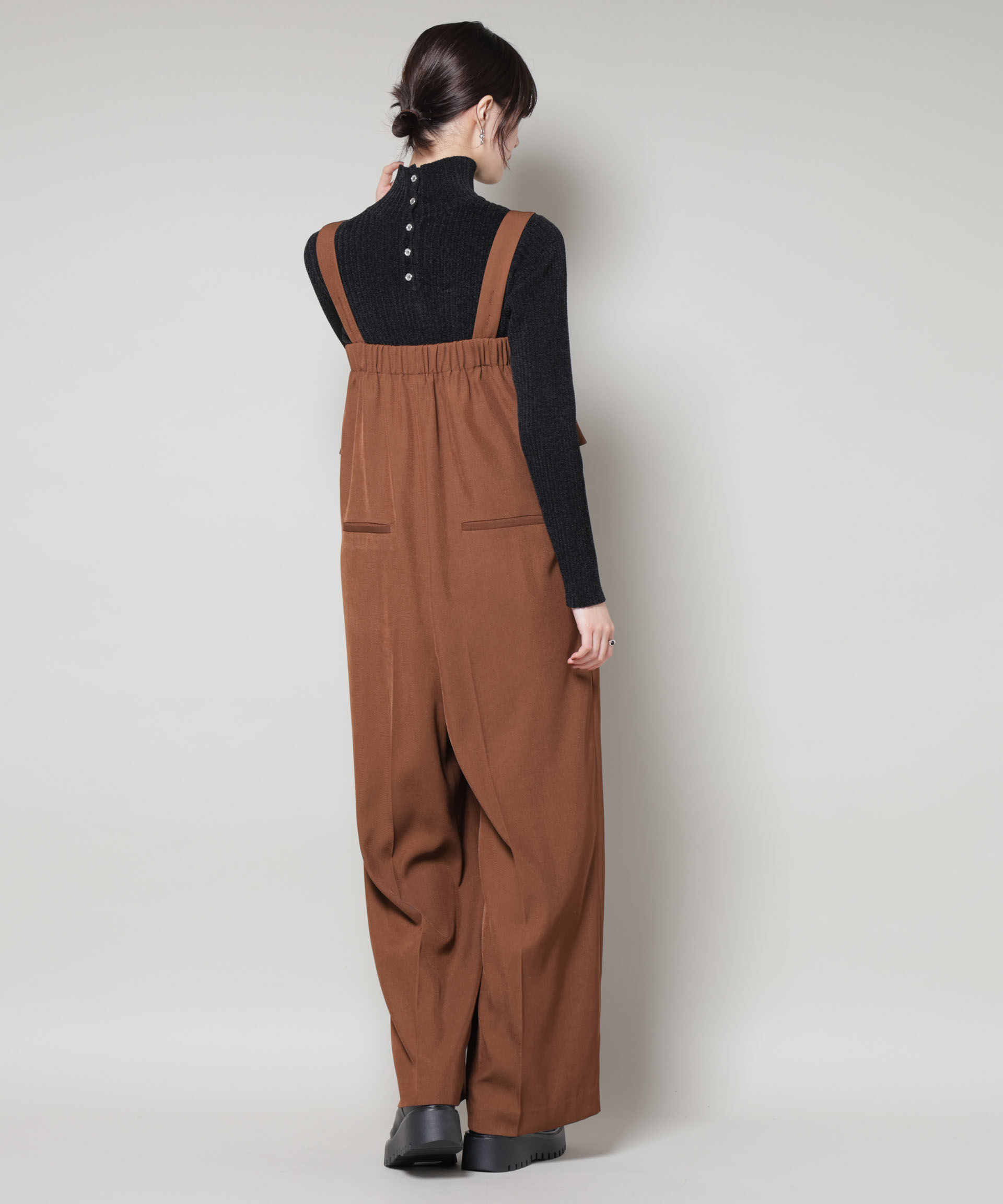 nano･universe「フロントフリルサロペットパンツ」|ワンピース|