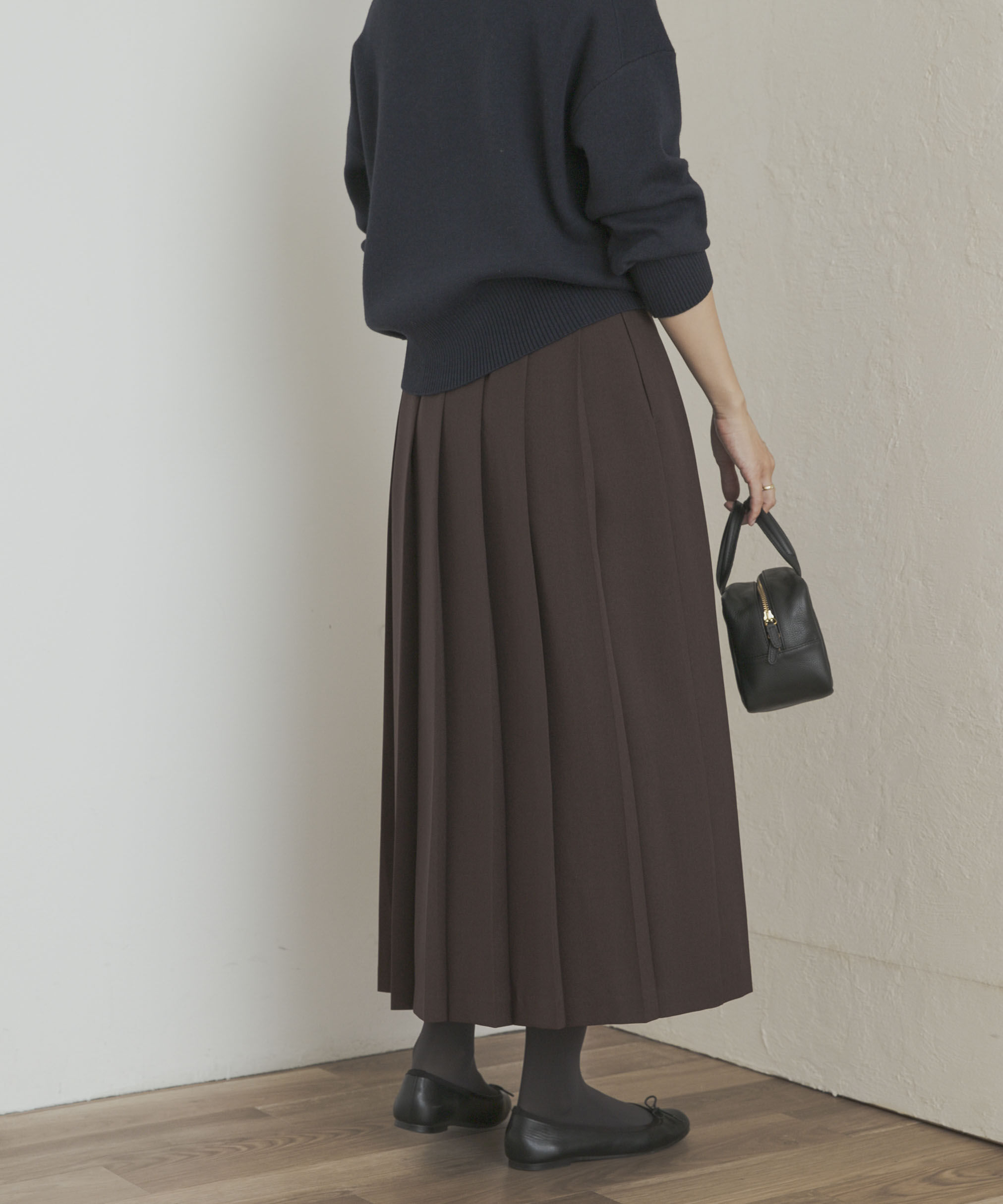 URBAN RESEARCH DOORS「『UR TECH SMOOTHLUXE』片ヒダプリーツスカート」|スカート|