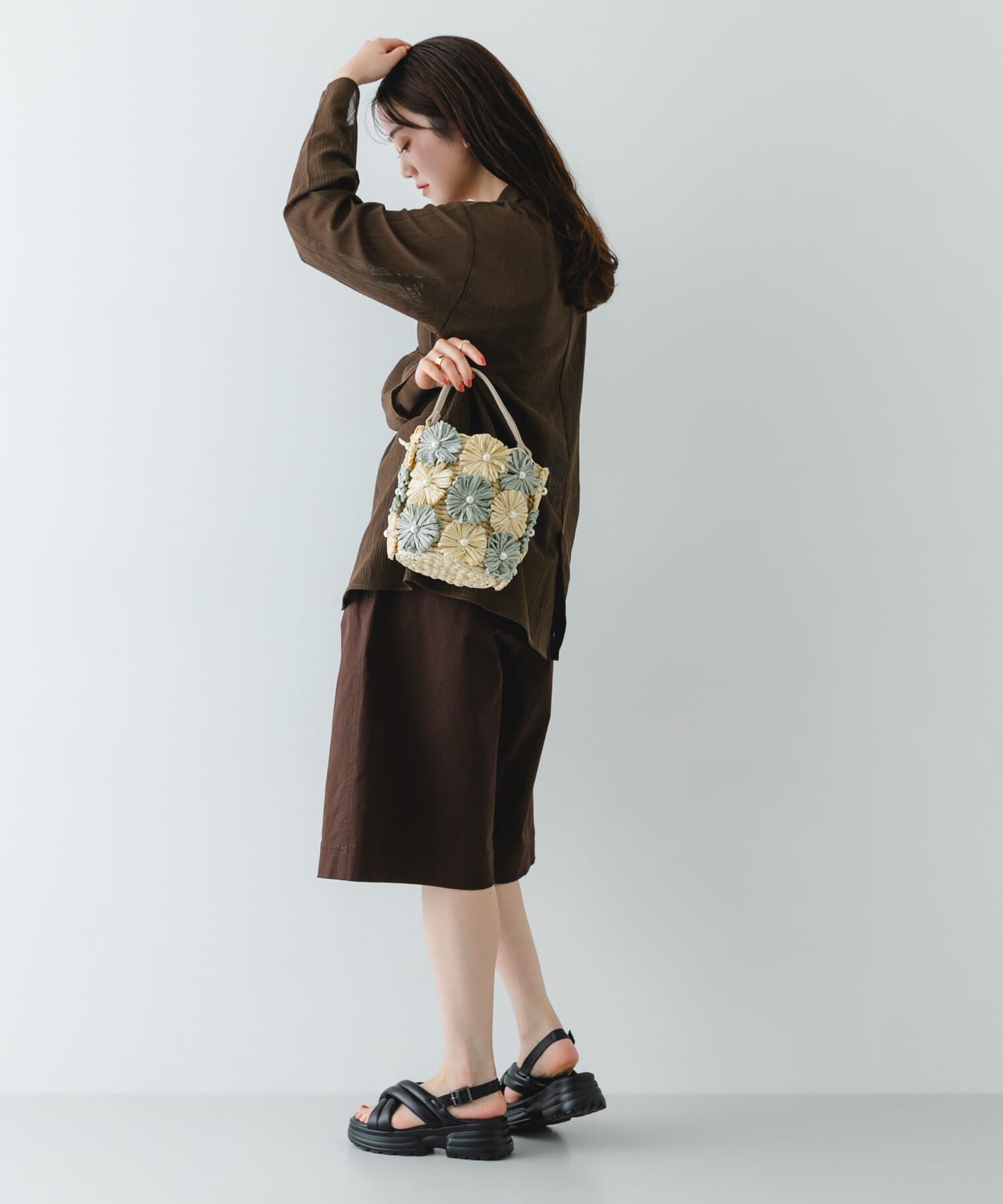 RODE SKO「フラワーモチーフ雑材バケツバッグ」|ショルダー・メッセンジャー|