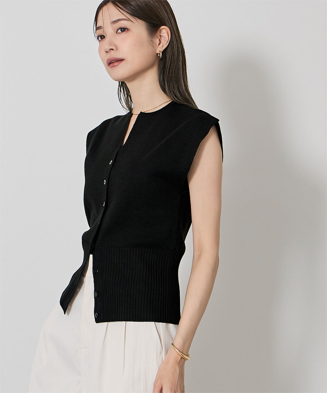 ur's「ウエストシェイプキーネックニット」|ニット・セーター|