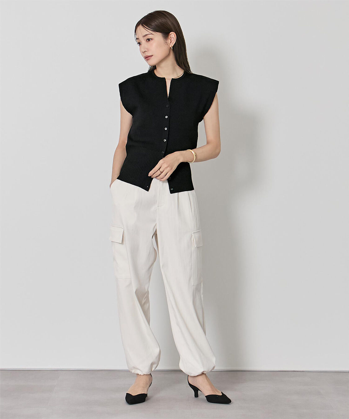 ur's「ウエストシェイプキーネックニット」|ニット・セーター|