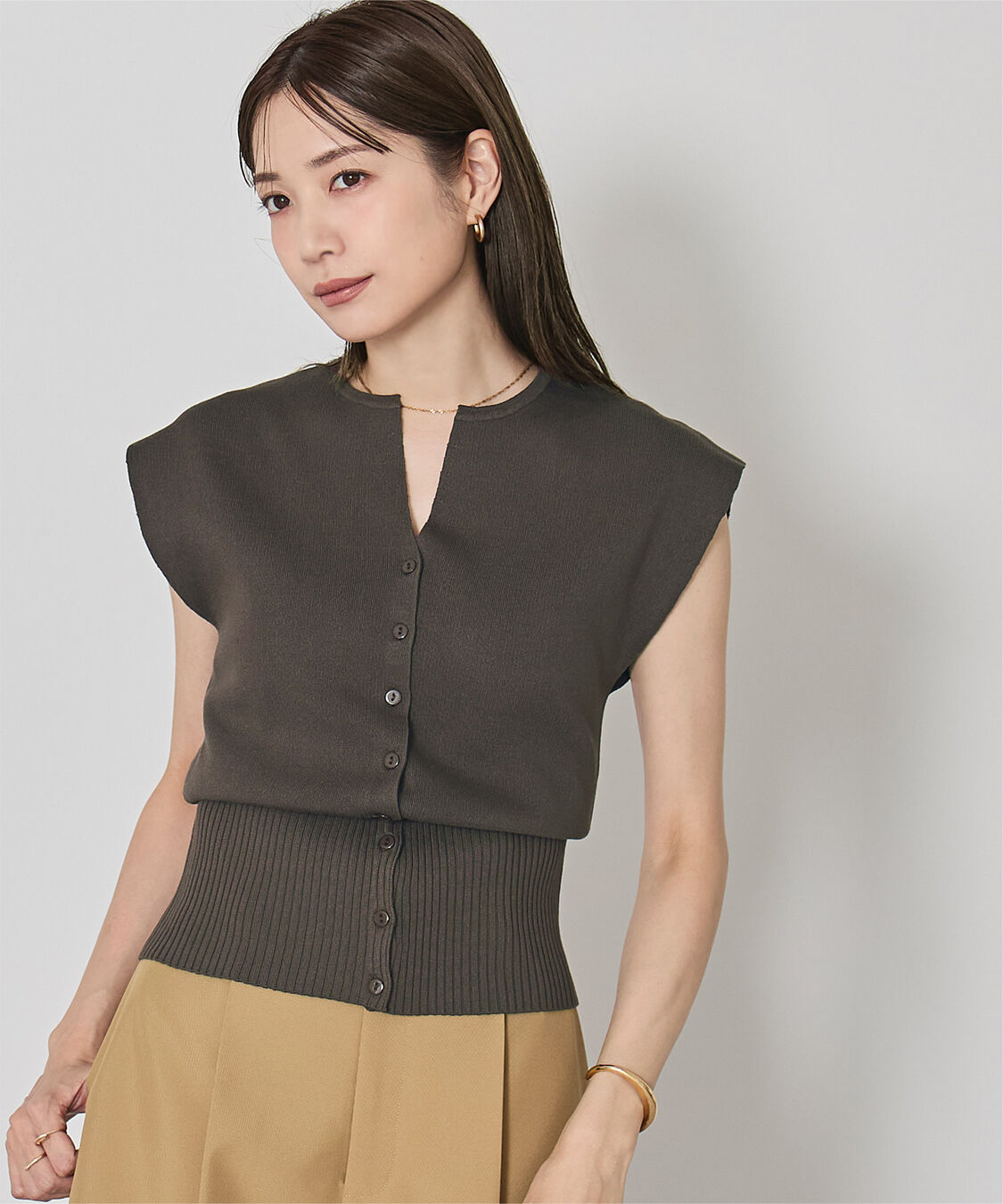 ur's「ウエストシェイプキーネックニット」|ニット・セーター|