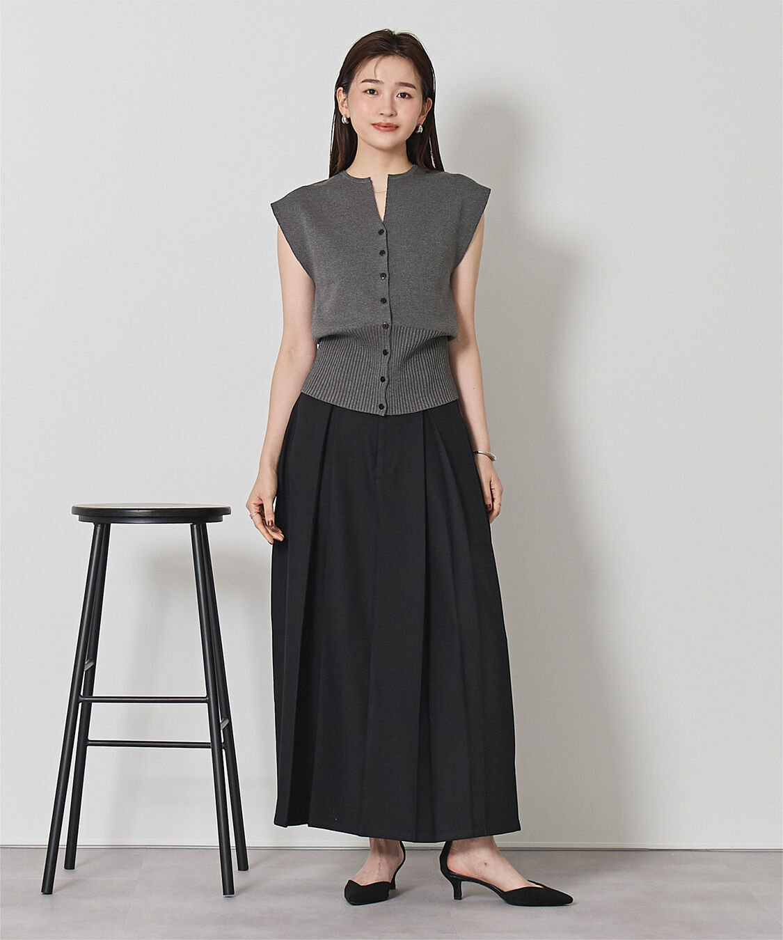 ur's「ウエストシェイプキーネックニット」|ニット・セーター|