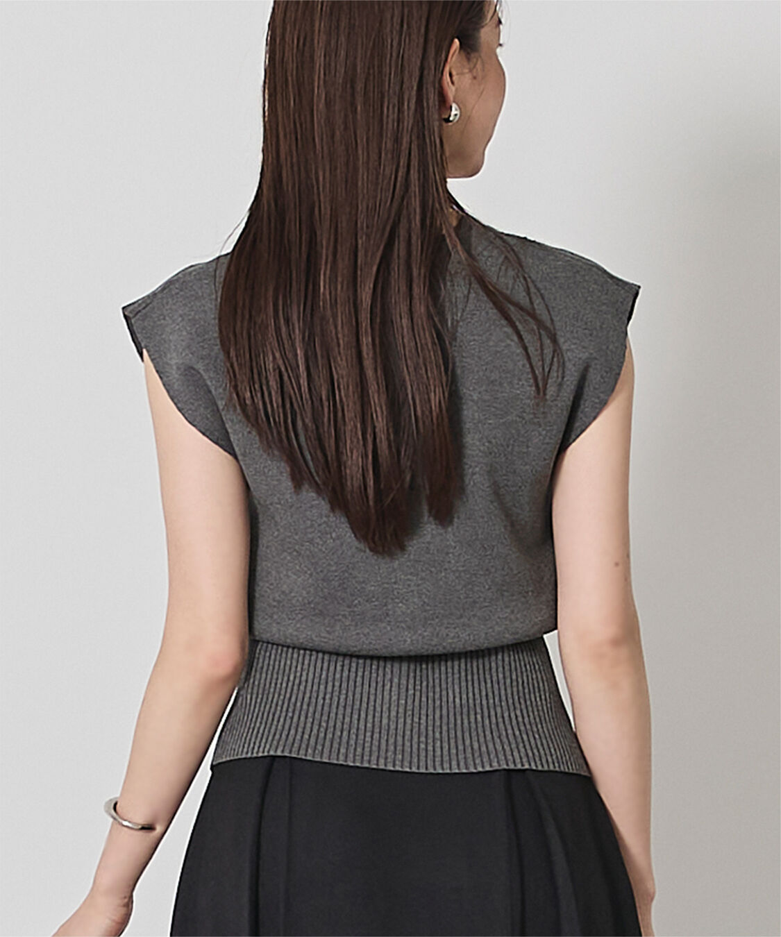 ur's「ウエストシェイプキーネックニット」|ニット・セーター|