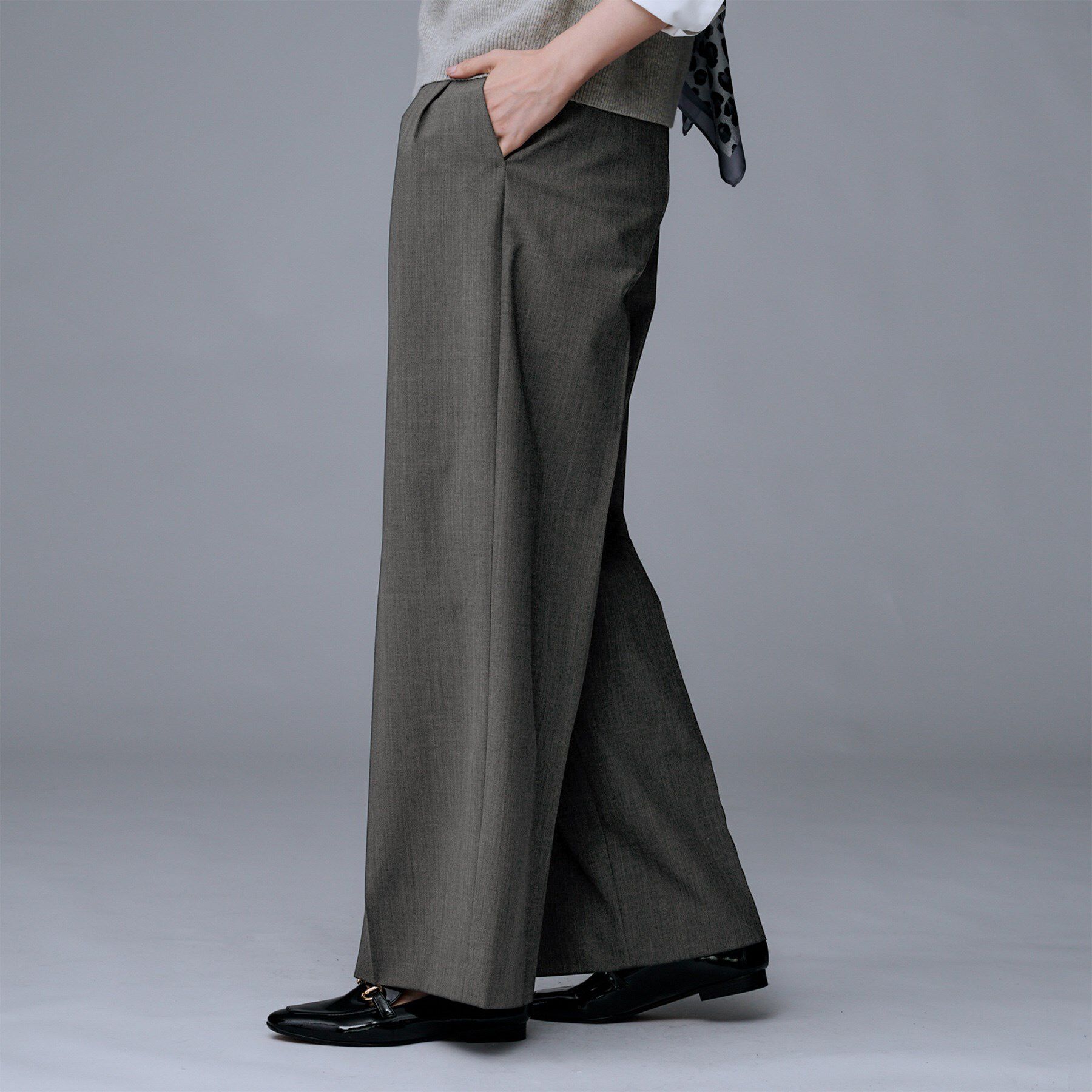 UNTITLED「【洗える/ウエスト後ろゴム】ウール混　タックワイドパンツ」|その他|