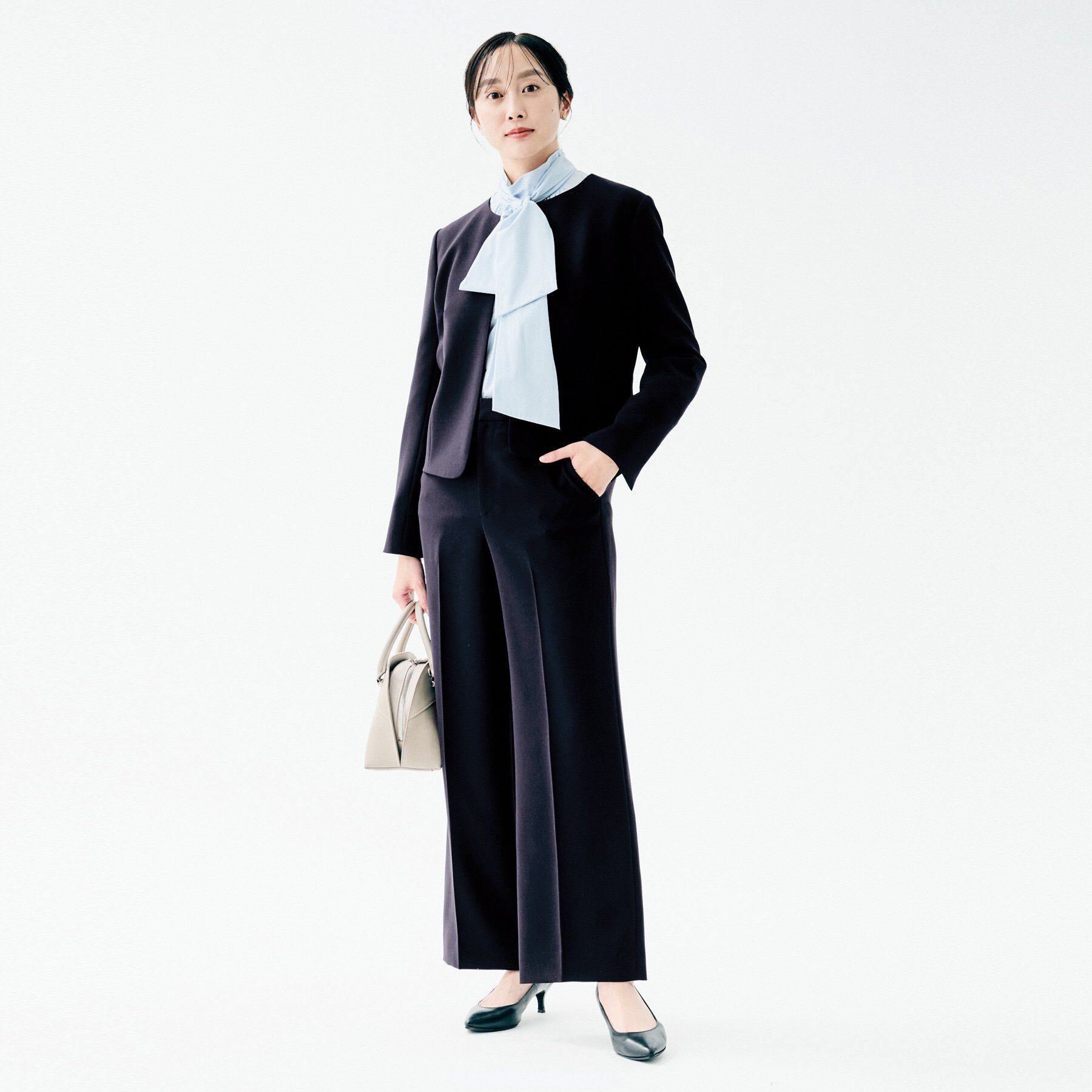 UNTITLED「【洗えるスーツ／ストレッチ性／後ろウエストゴム】ワイドパンツ」|その他|