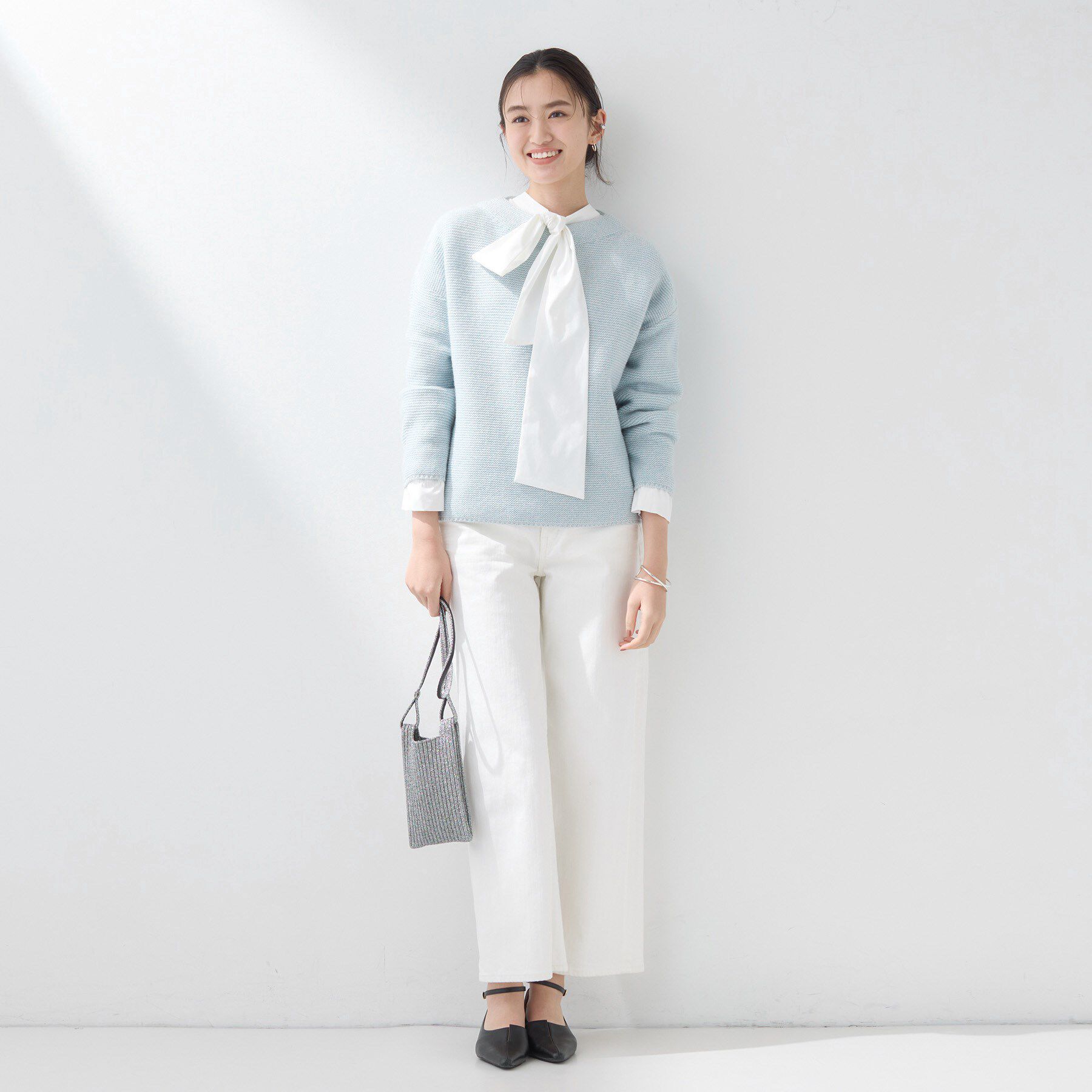 INDIVI「【大人ラメ／スマホ入れ】ニット素材ミニポシェット」|ショルダー・メッセンジャー|