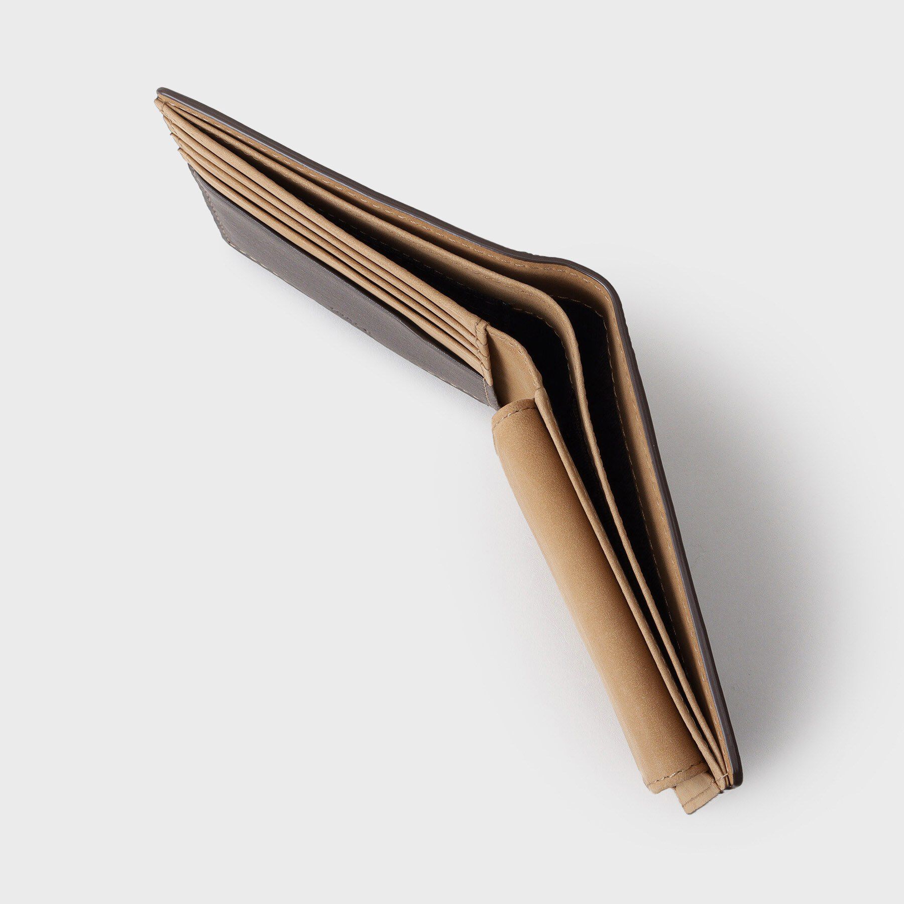 TAKEO KIKUCHI「【姫路産レザー】ソフトタッチキップ2つ折り財布」|財布|