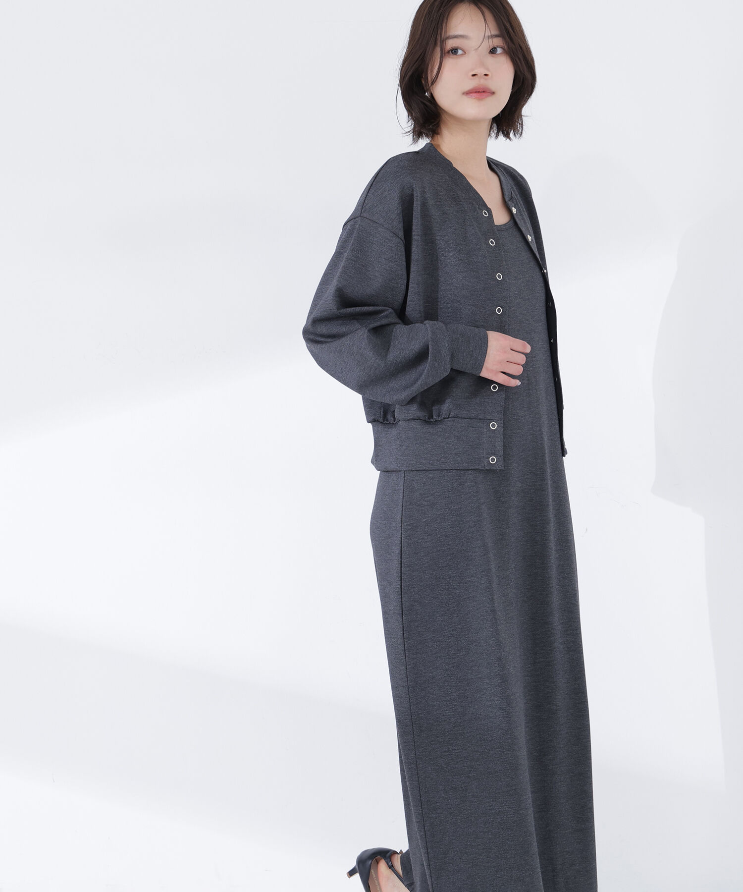  「カーデセットナローワンピース」|ワンピース|チャコール1