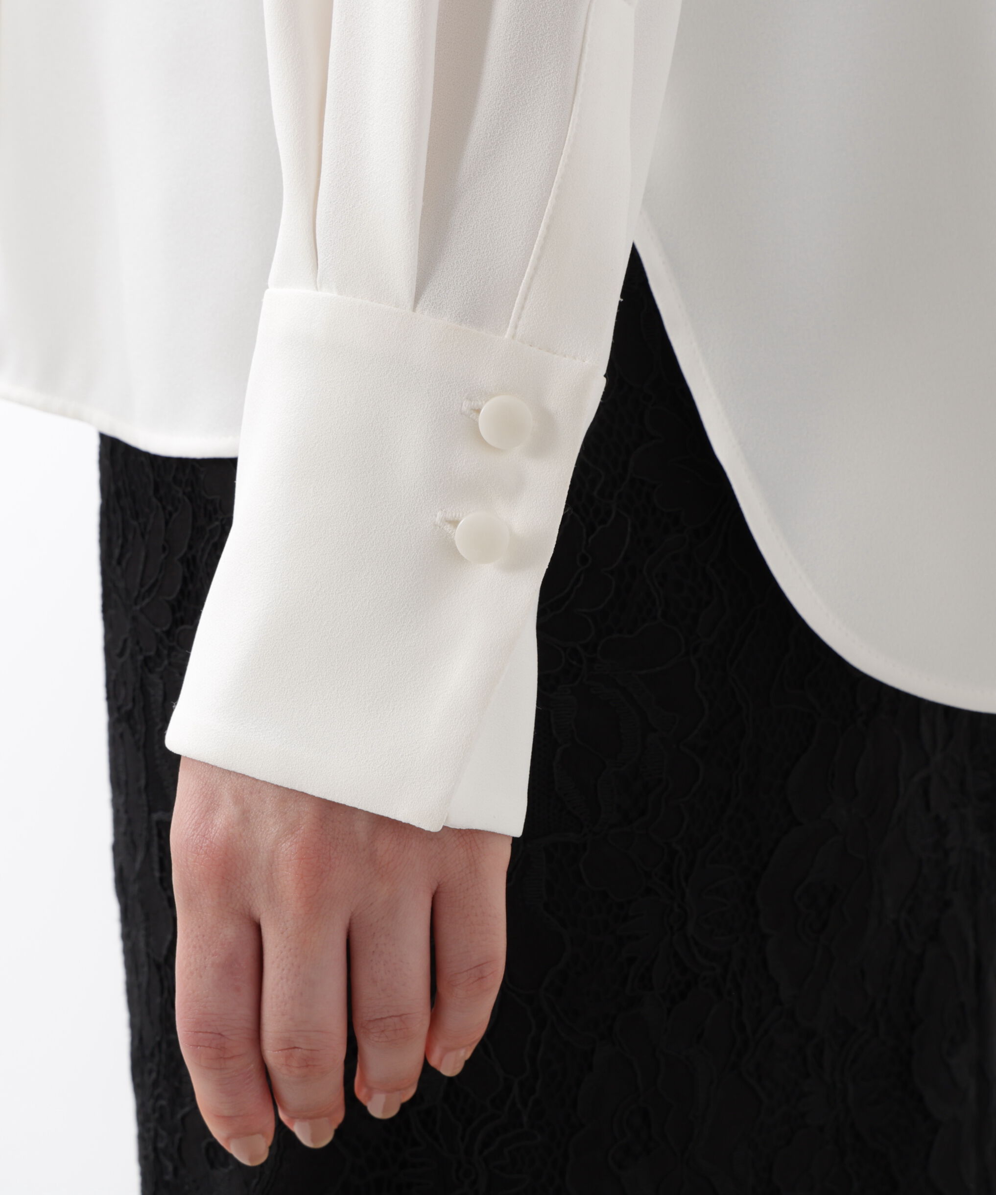  「◆メタル釦ボウタイブラウス」|シャツ・ブラウス|