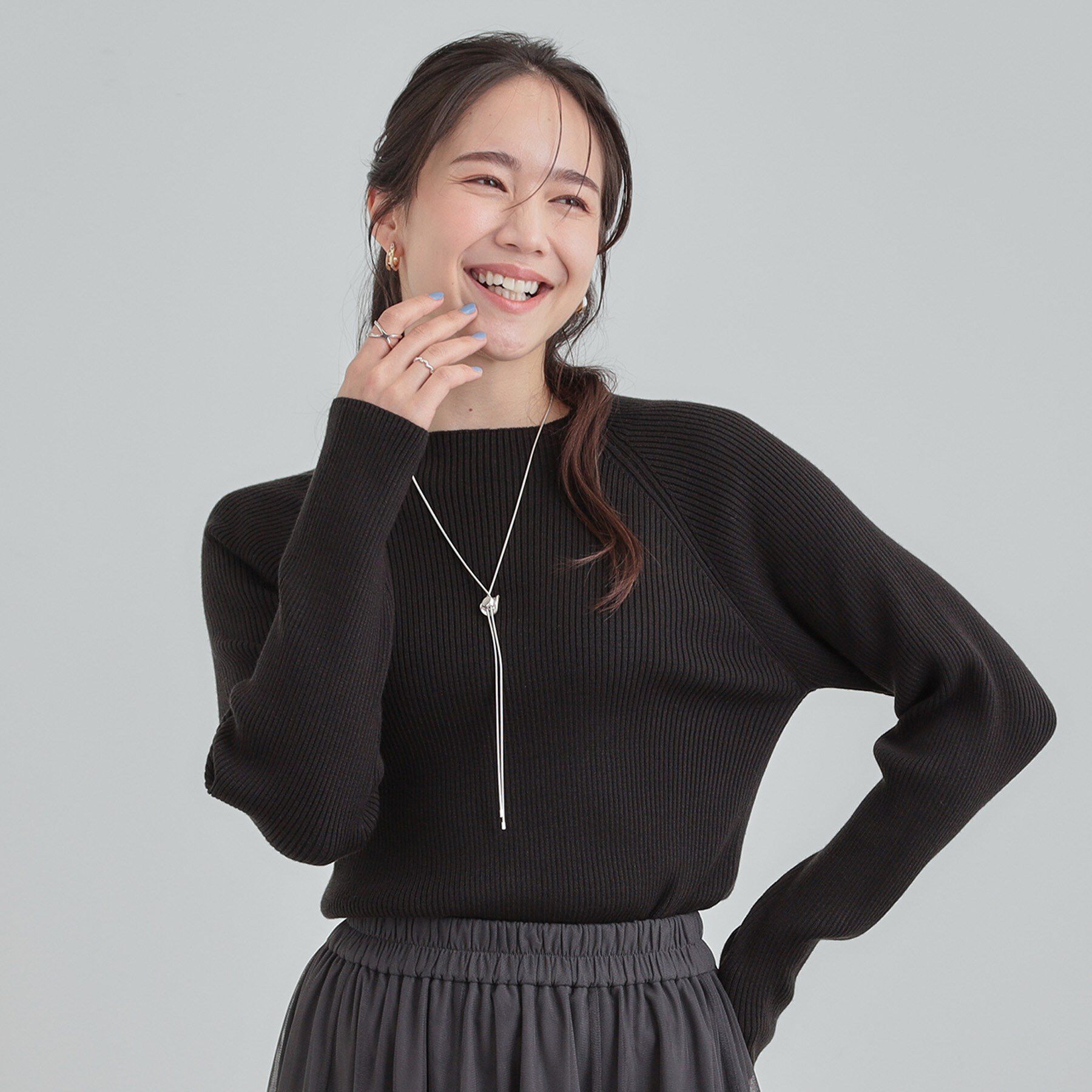 SHOO･LA･RUE「【絶妙なゆるピタ/洗濯機可】ちくちくしにくい リブハイネックやわらかニット」|ニット・セーター|