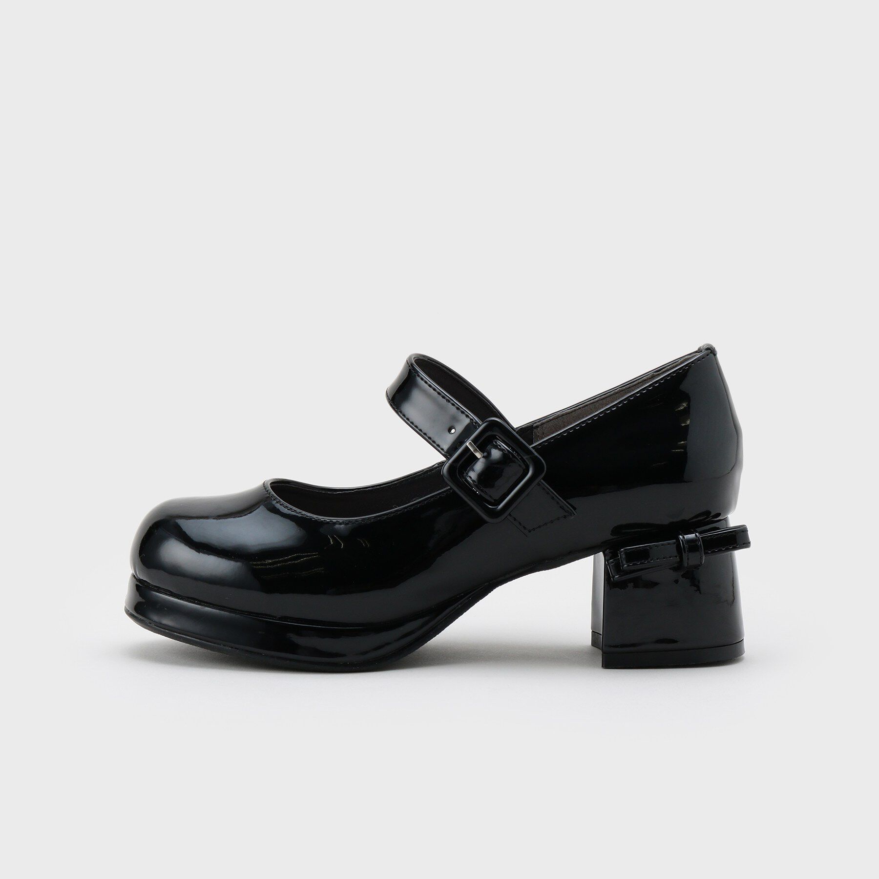 csT&P「バレエコアストラップ付リボン付きパンプス」|パンプス|