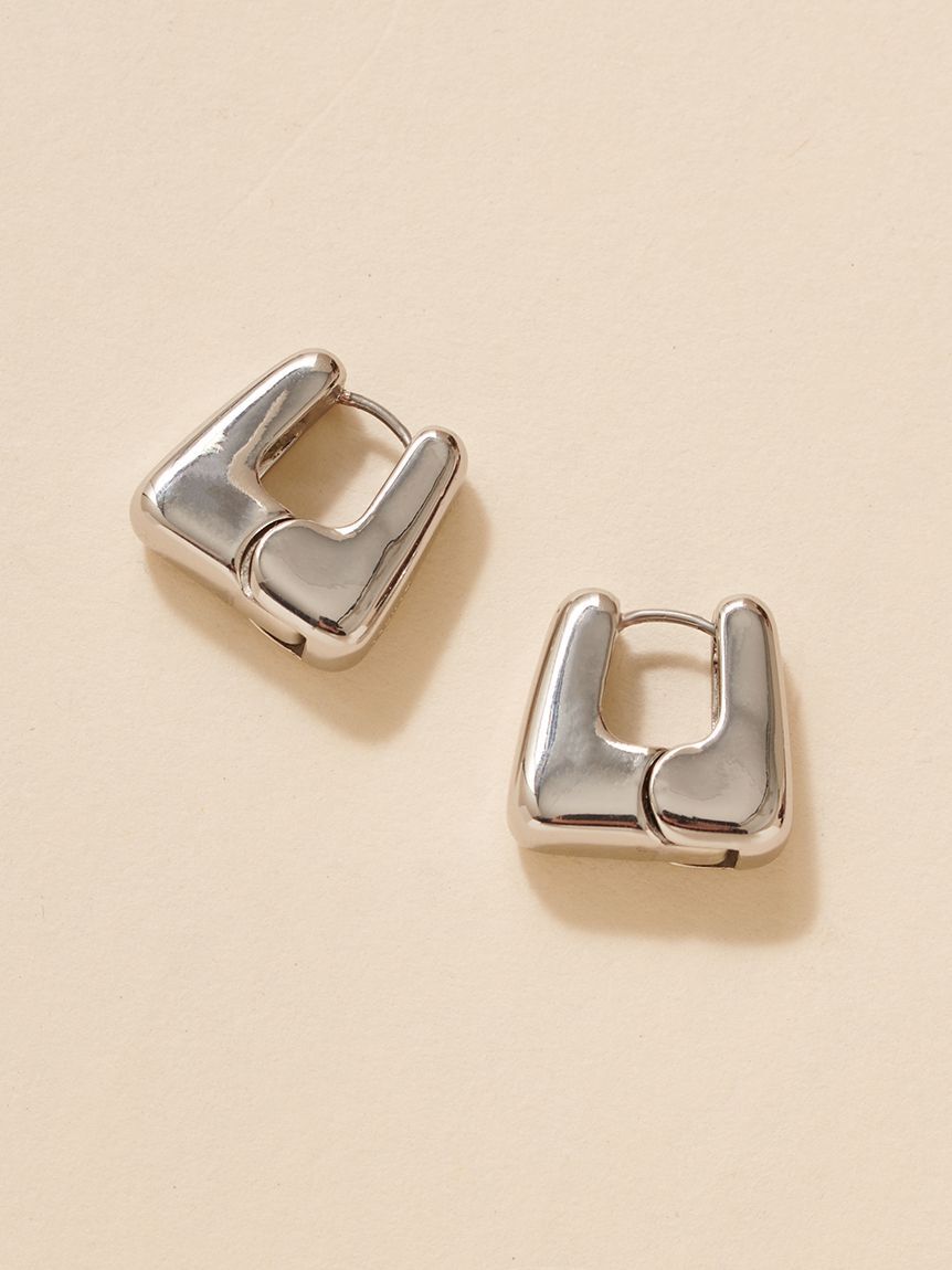 SNIDEL「プランプメタルピアス」|ピアス|