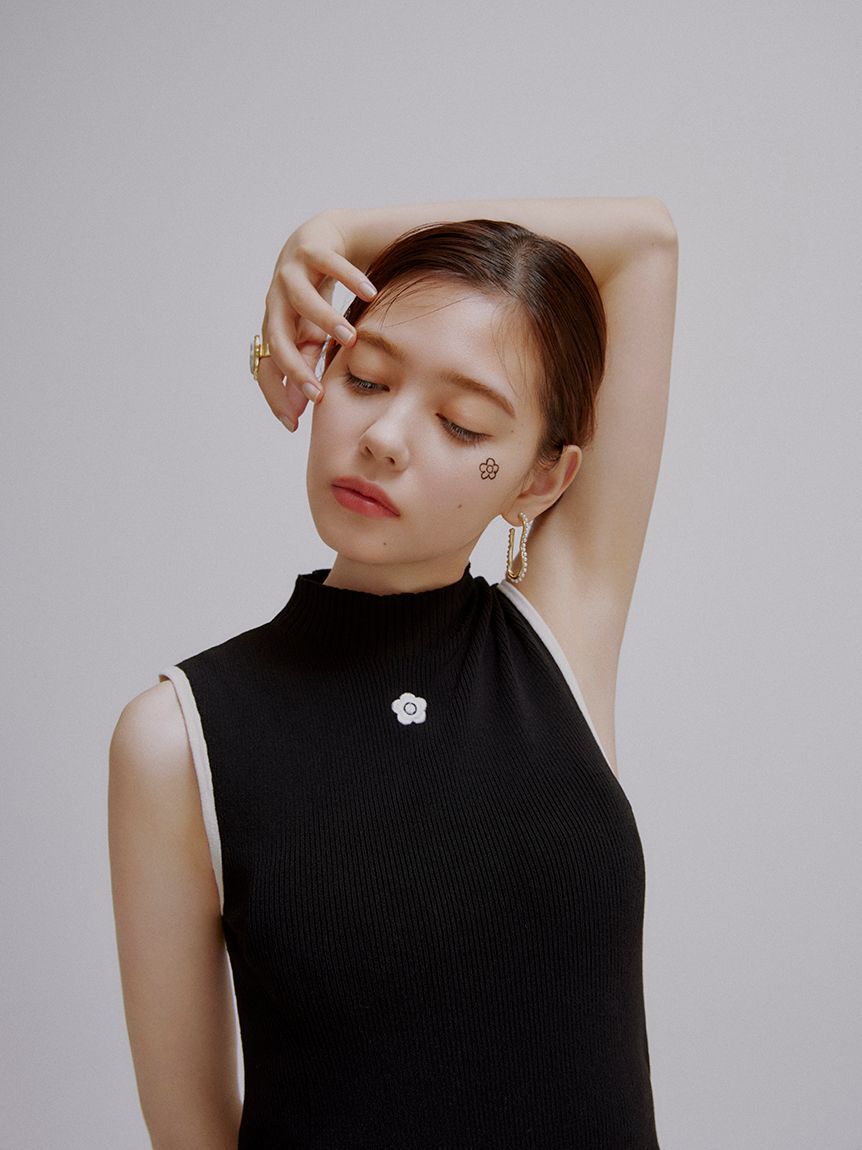 LILY BROWN「【WEB・一部店舗限定】【LILY BROWN&times;MARY QUANT】デイジー刺繍ニットワンピース」|ワンピース|BLK