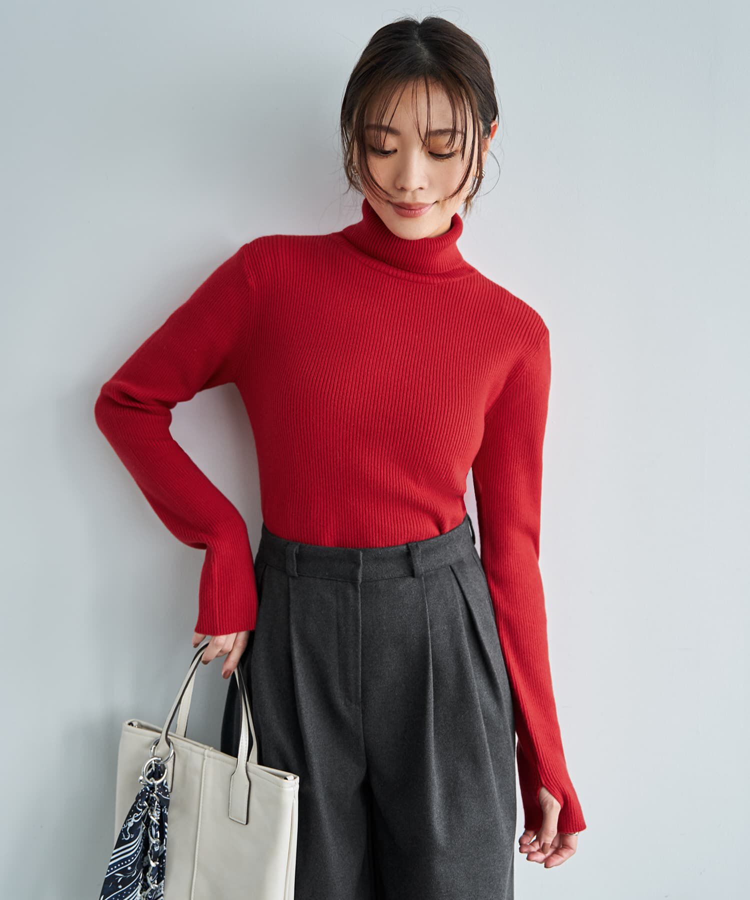 STYLE DELI「柔らかなカシミヤ混リブ編みタートルニット」|ニット・セーター|レッド