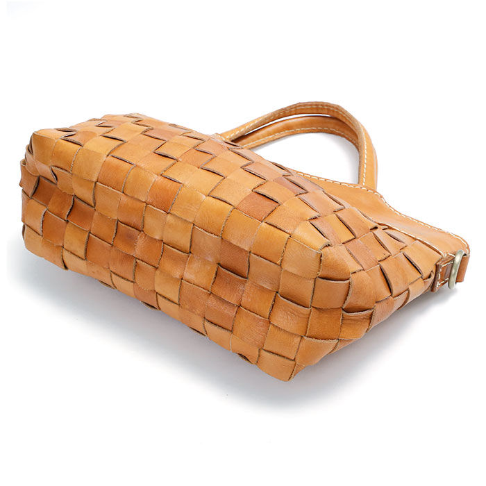 BACKYARD FAMILY「ズッケロフィラート ショルダーバッグ 通販 レディース 斜めがけ 大人 かわいい 大きめ 通勤」|ハンドバッグ|