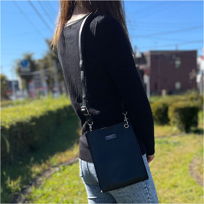 BACKYARD FAMILY「ショルダーバッグ メンズ ブランド 通販 斜めがけ 小さめ ミニショルダーバッグ 縦型 おしゃれ」|ショルダー・メッセンジャー|