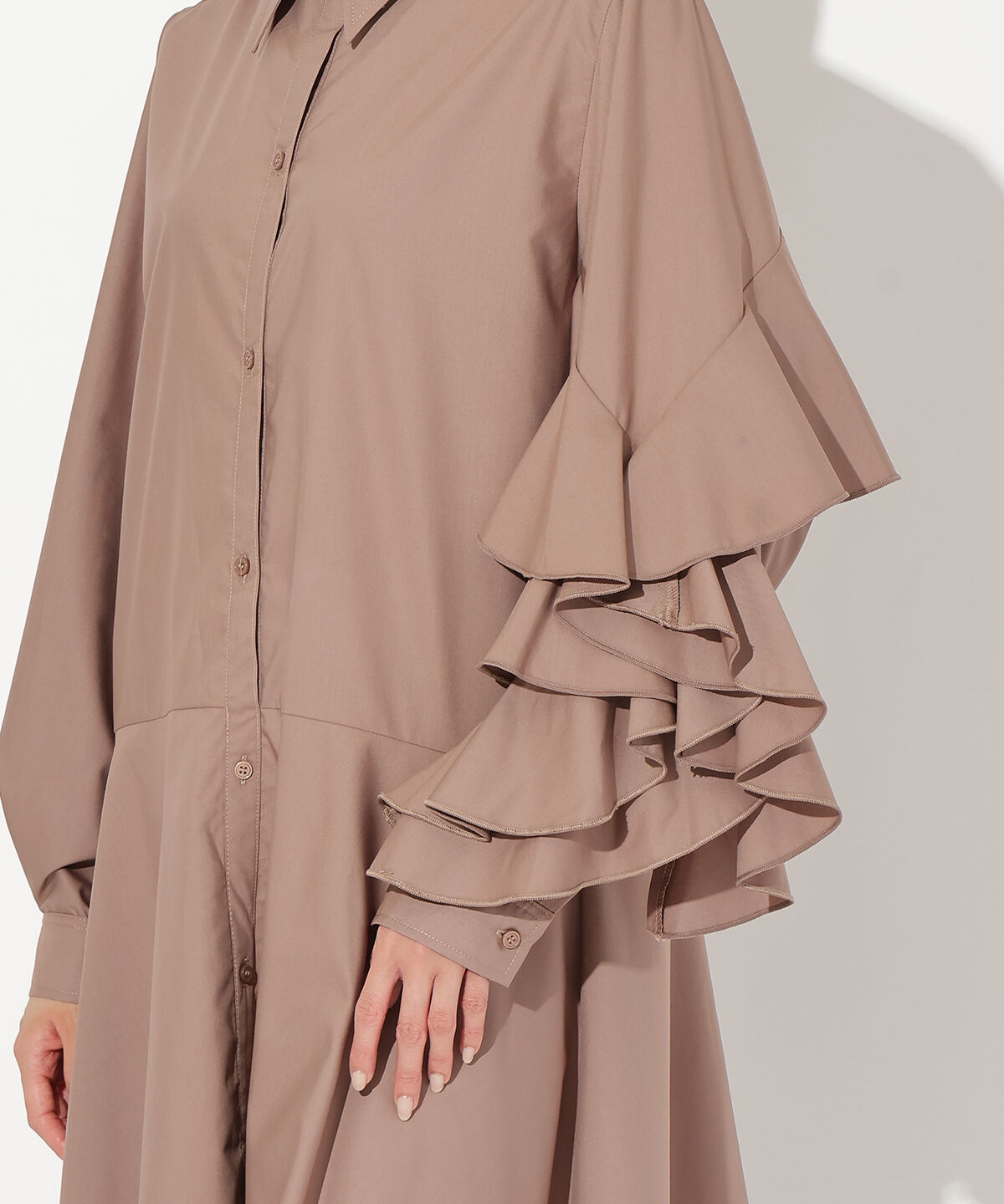 アンドクチュール「アシメフリルスリーブミニワンピース」|ワンピース|