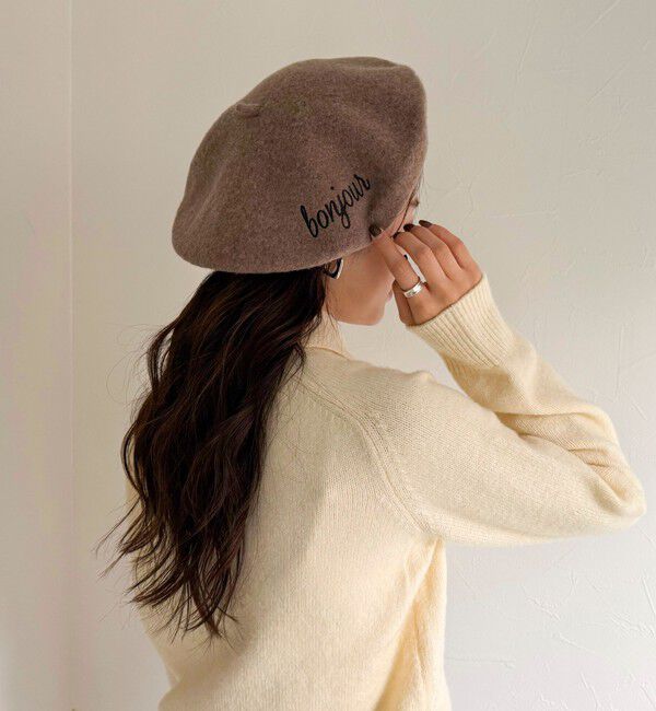 fredy emue「【Benelli Montacone/ベネリ モンタコーネ】ロゴ刺しゅうウールベレー」|ハンチング・ベレー帽|