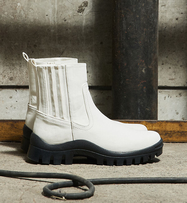 AU BANNISTER「【LAROUTE】厚底 ショートサイドゴアブーツ」|ショートブーツ|ホワイト