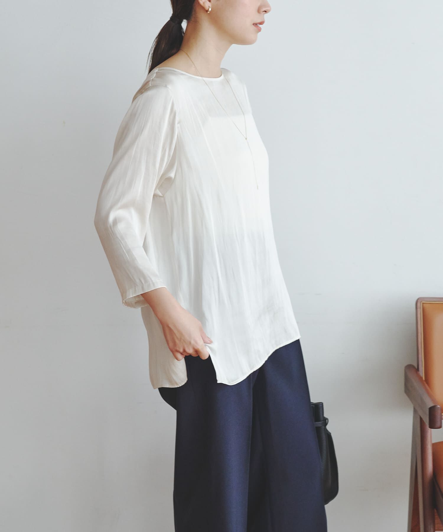 URBAN RESEARCH「ヴィンテージサテンブラウス」|シャツ・ブラウス|