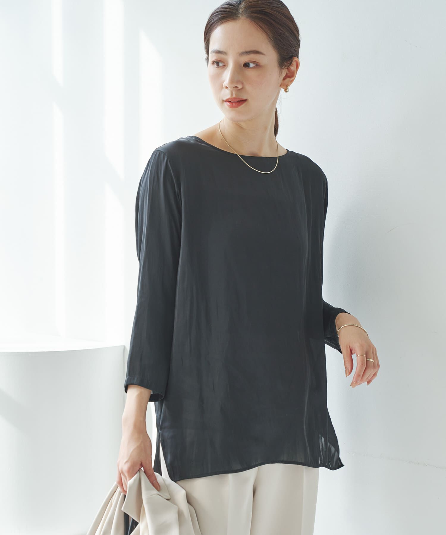 URBAN RESEARCH「ヴィンテージサテンブラウス」|シャツ・ブラウス|ブラック