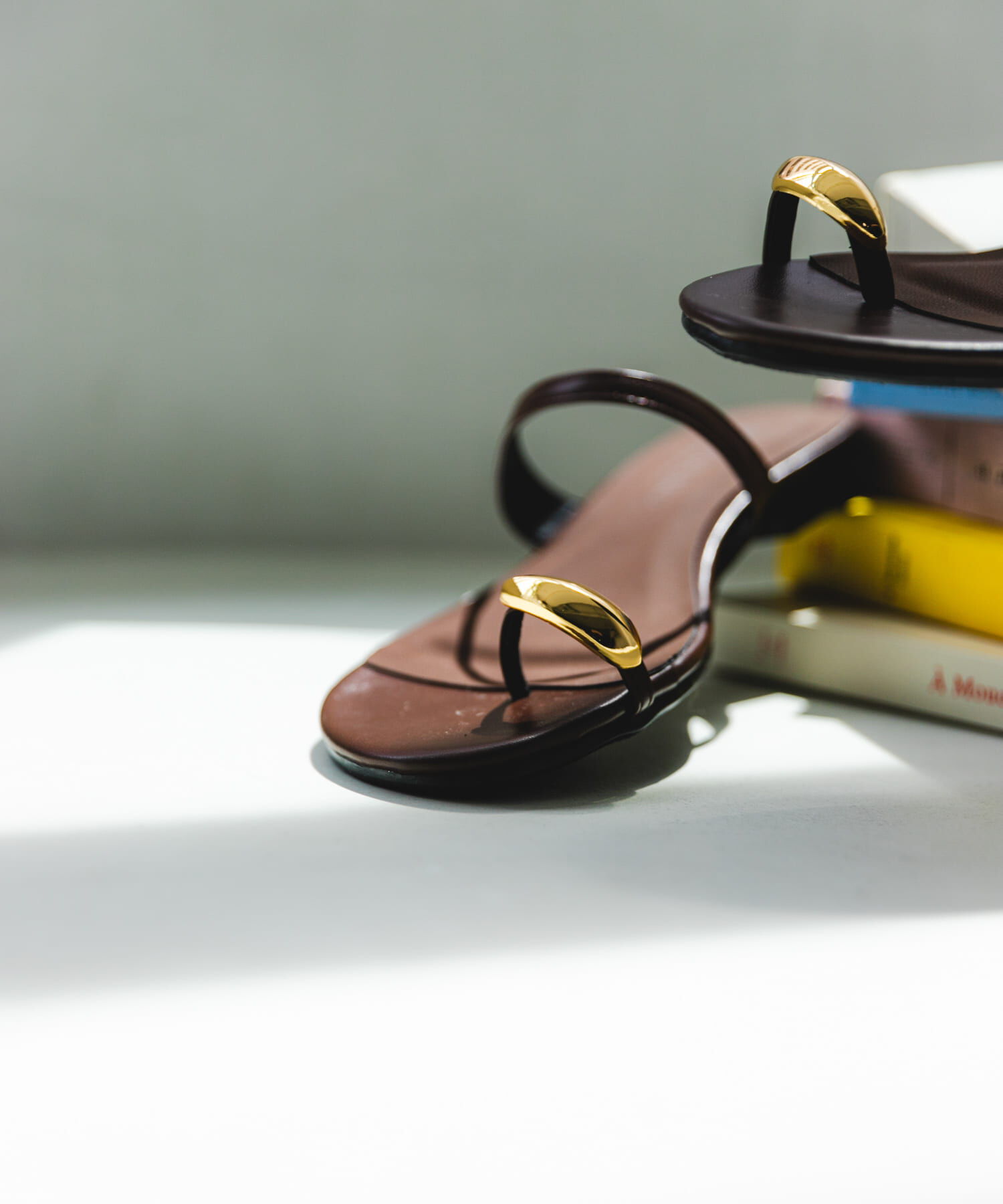 RODE SKO「『MADE IN JAPAN』メタルフラットサンダル」|サンダル|