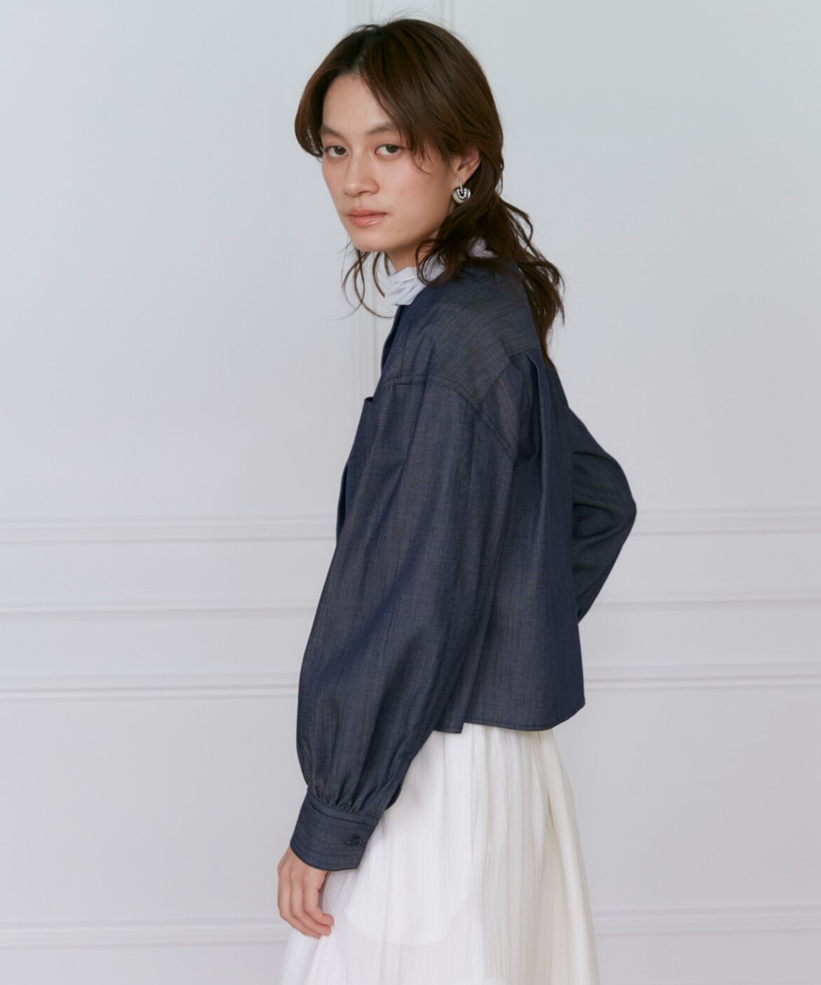 INED「《大きいサイズ》デニム風ブラウス」|シャツ・ブラウス|