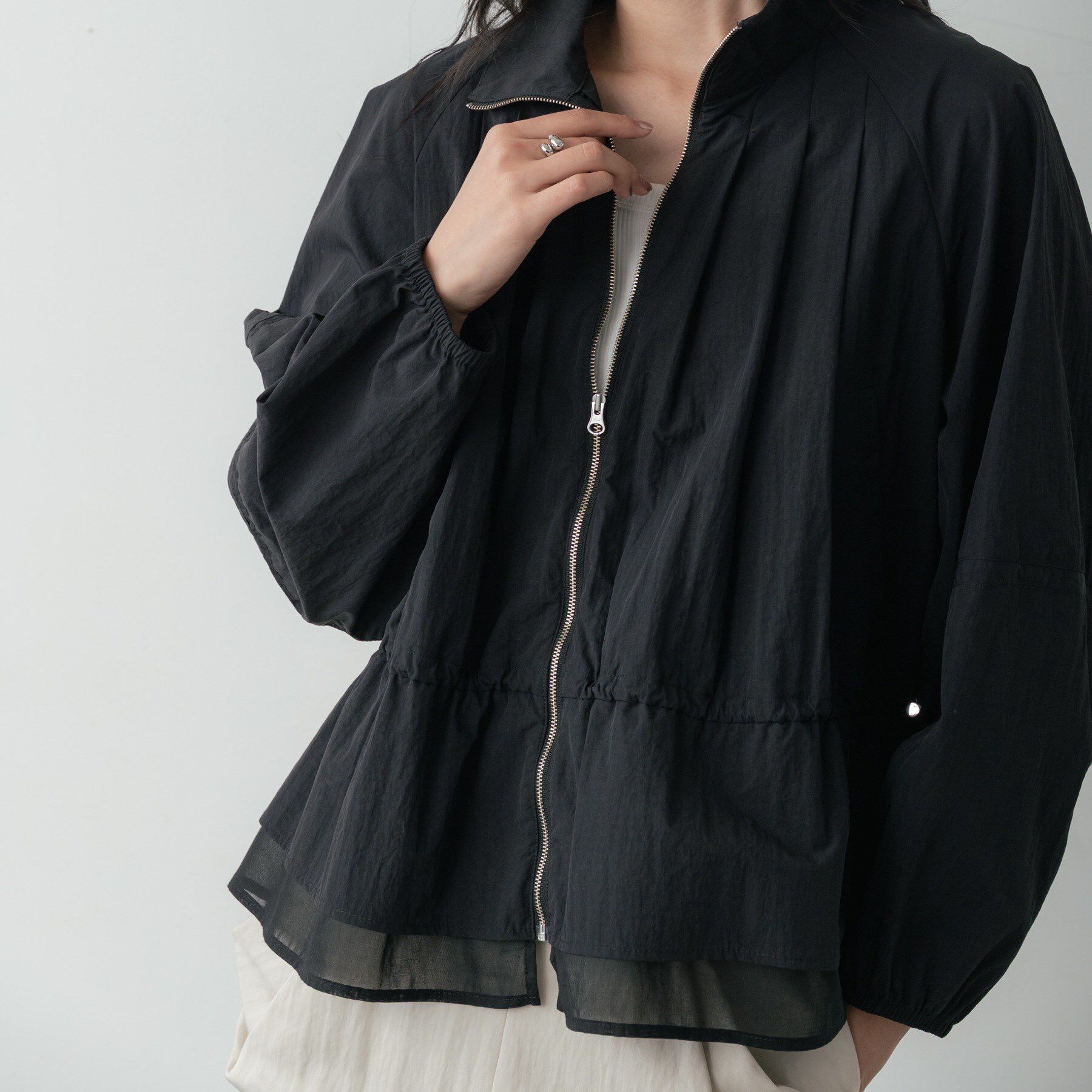 GALLEST「シャーリングペプラムブルゾン」|ブルゾン・スタジャン|