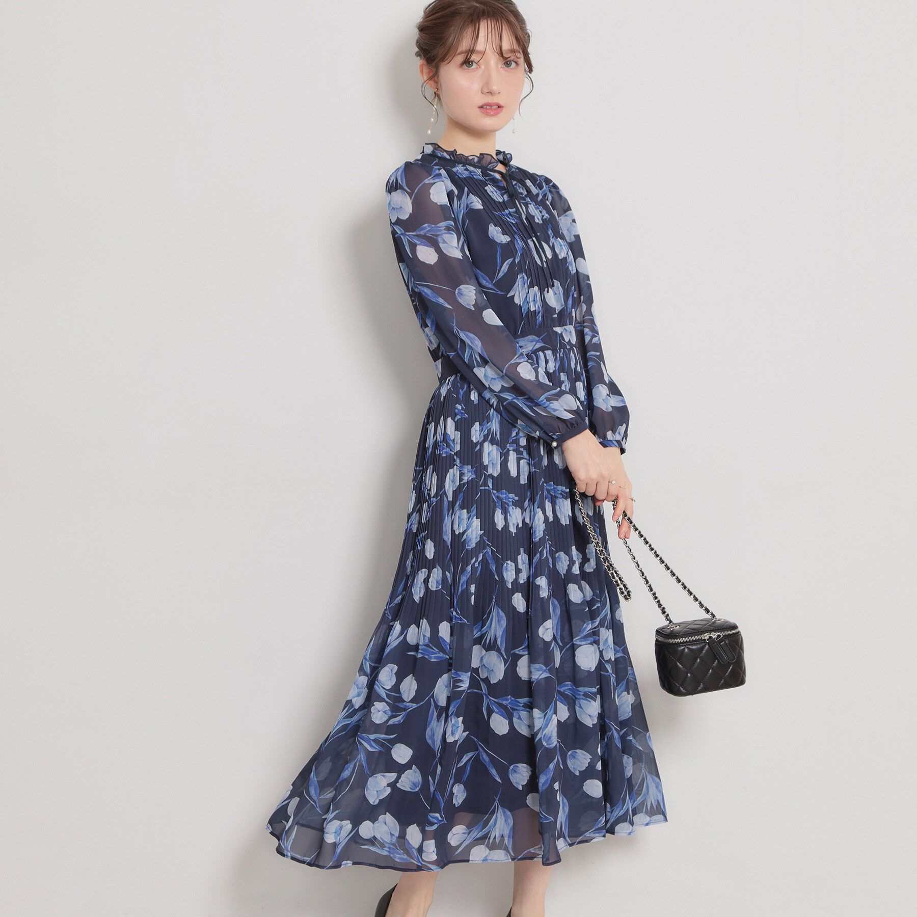 Couture broach「【洗える・着映え】チューリップ柄 ワンピース」|ワンピース|ネイビー(094)