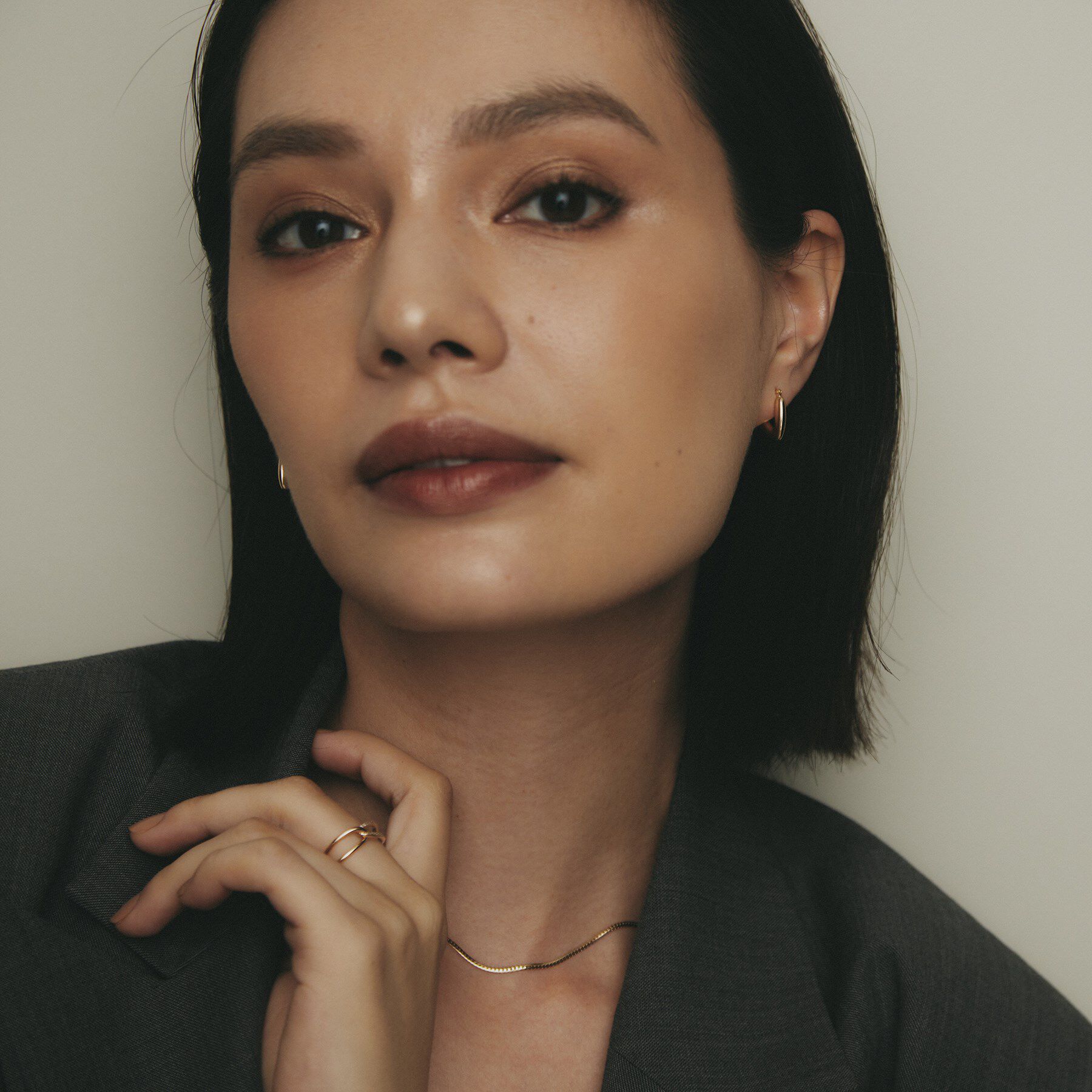 COCOSHNIK「K10中空ハートシェイプ フープピアス」|ピアス|