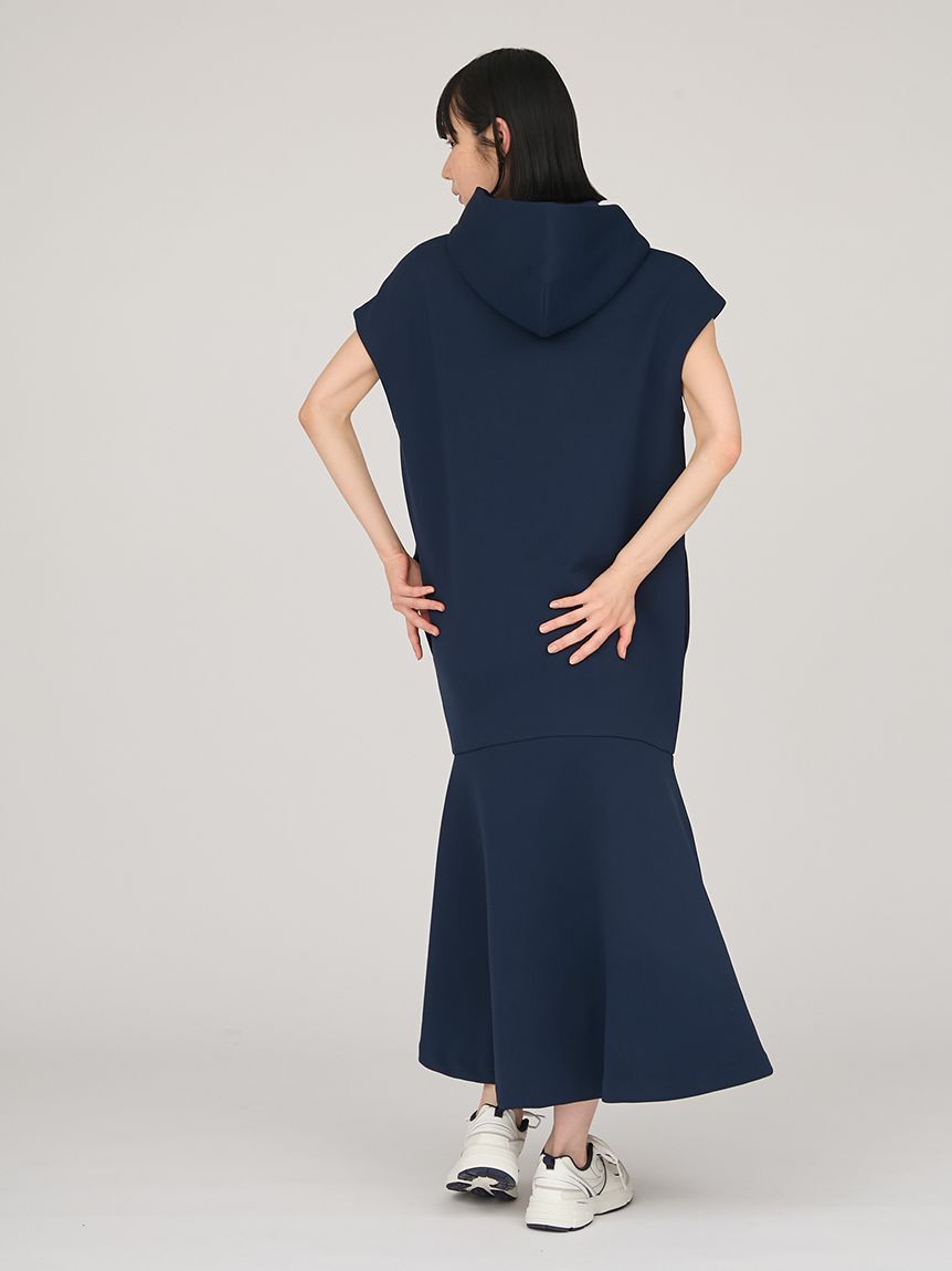 emmi atelier「【限定カラー】emmiロゴフーディーワンピース」|ワンピース|