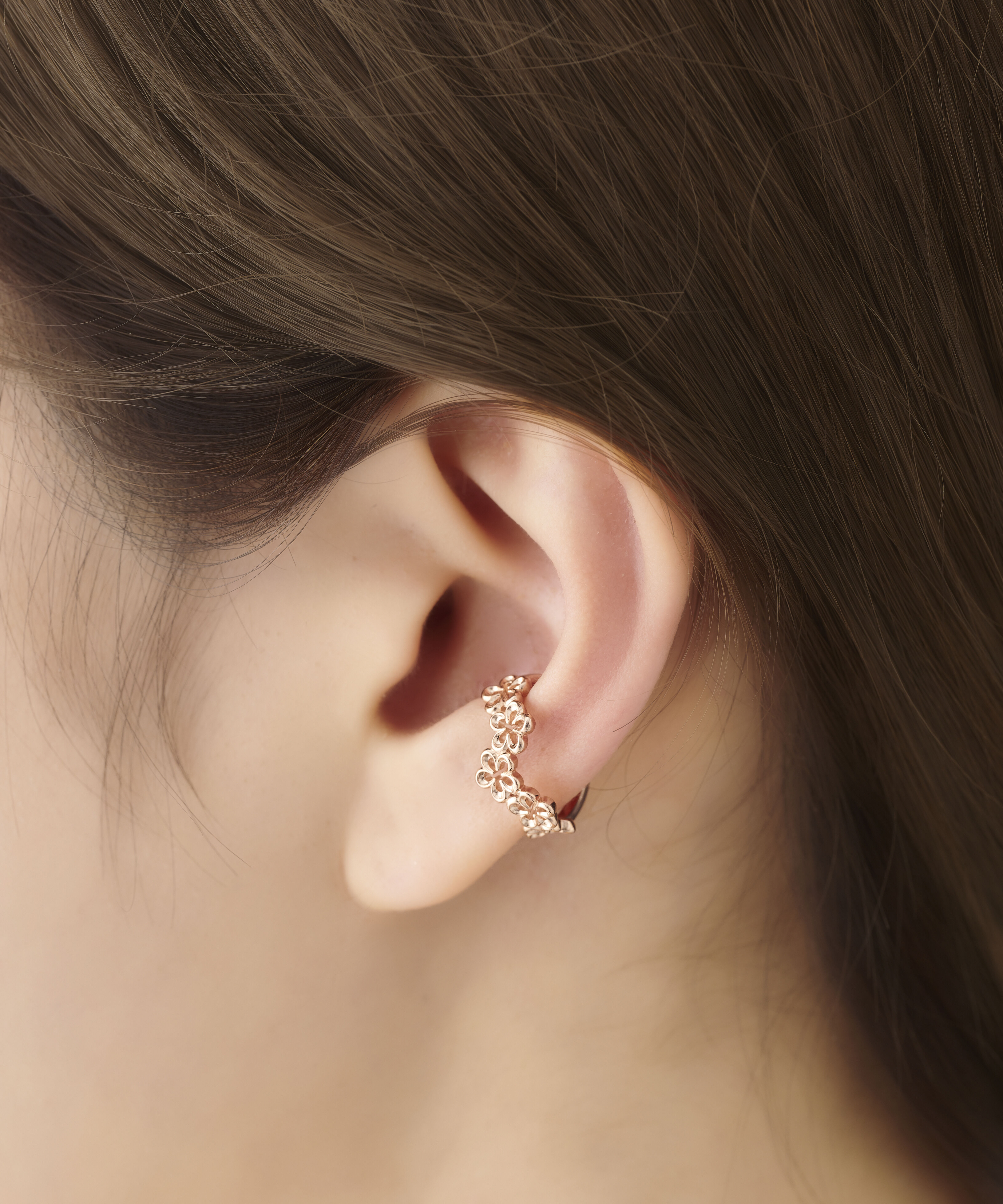 newme by Samantha Thavasa「ミニフラワー イヤーカフ」|イヤーカフ|