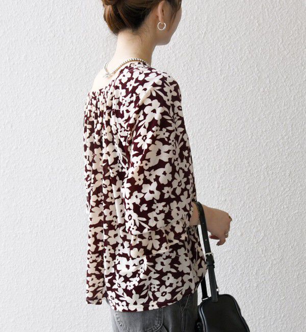 SHIPS any「SHIPS any:〈洗濯機可能〉フラワー ポリエステル ベロア シャーリング ブラウス」|シャツ・ブラウス|