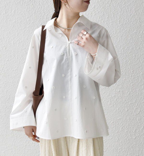 SHIPS any「SHIPS any:〈洗濯機可能〉フラワー モチーフ Aライン スキッパー シャツ ブラウス」|シャツ・ブラウス|