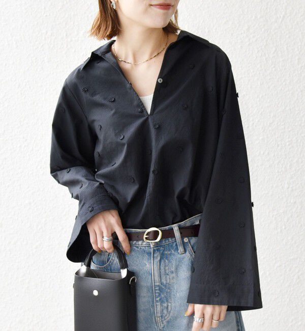 SHIPS any「SHIPS any:〈洗濯機可能〉フラワー モチーフ Aライン スキッパー シャツ ブラウス」|シャツ・ブラウス|ブラック