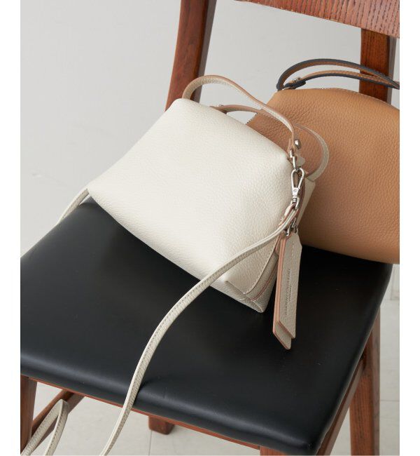 Spick and Span「【GIANNI CHIARINI / ジャン二キャリー二】ALIFA」|ショルダー・メッセンジャー|ホワイト A