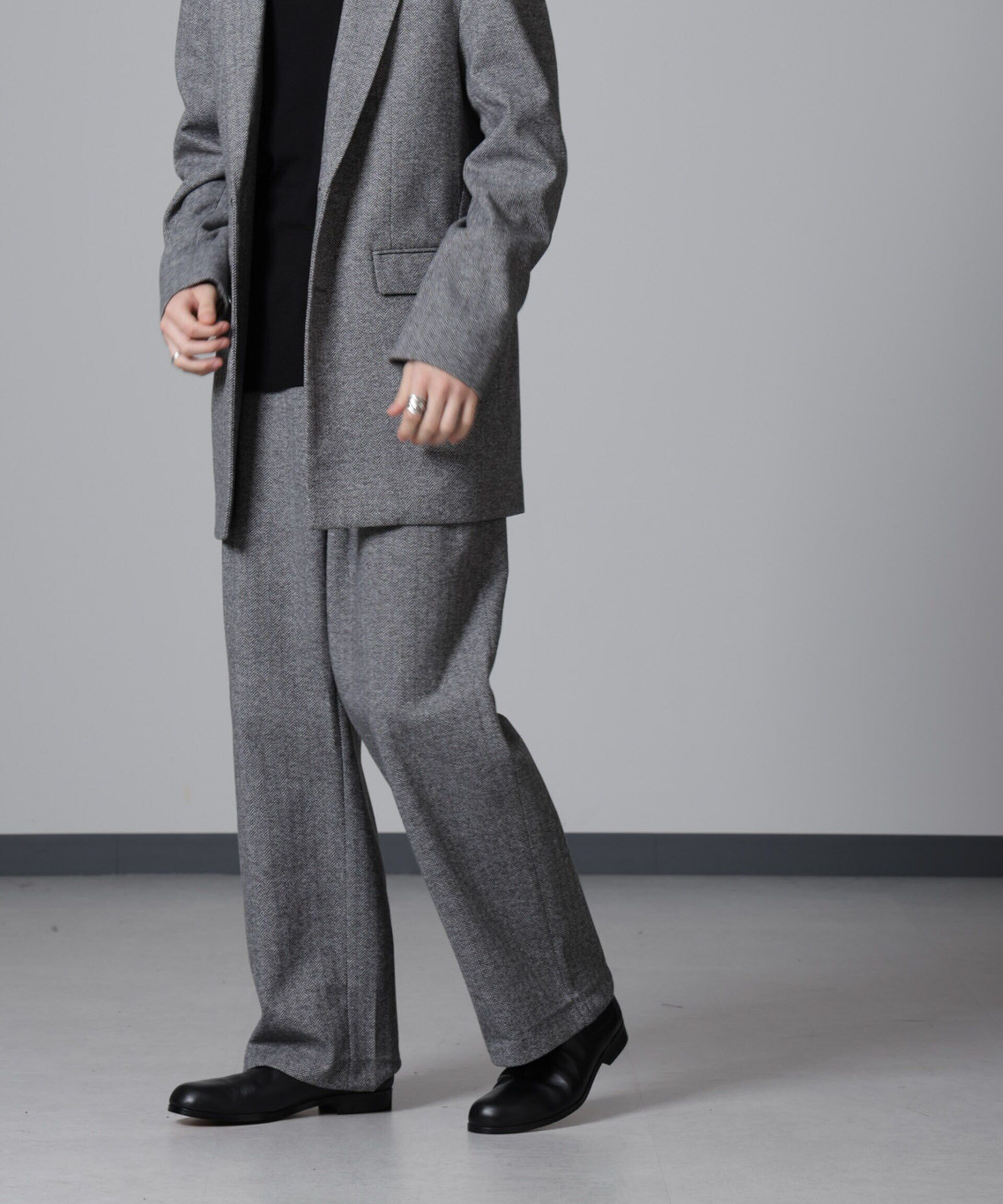 nano･universe「ツイードライク ドレストラウザー」|チノ|グレー