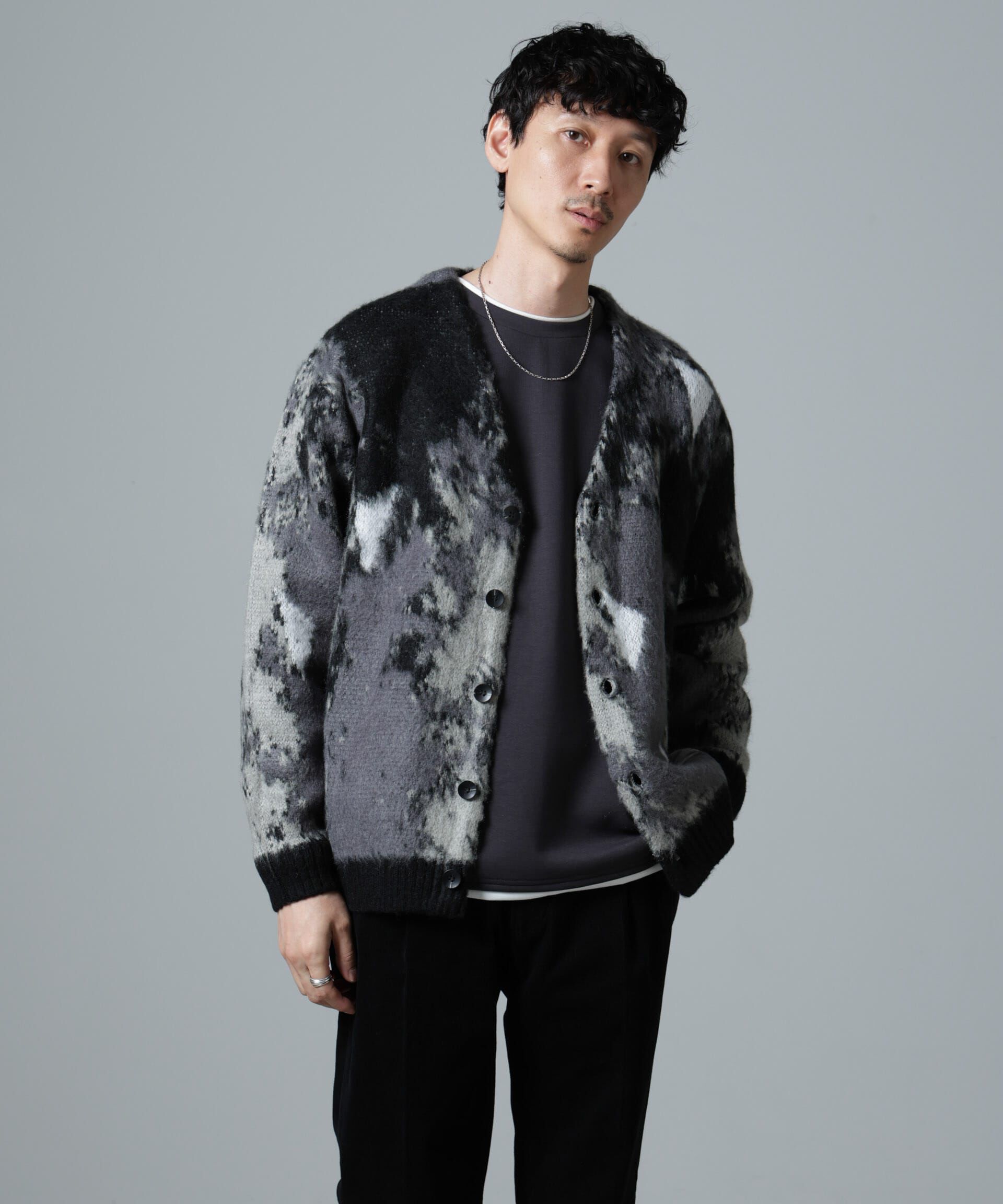 nano･universe「アート柄ニットカーディガン」|ニット・セーター|パターン1