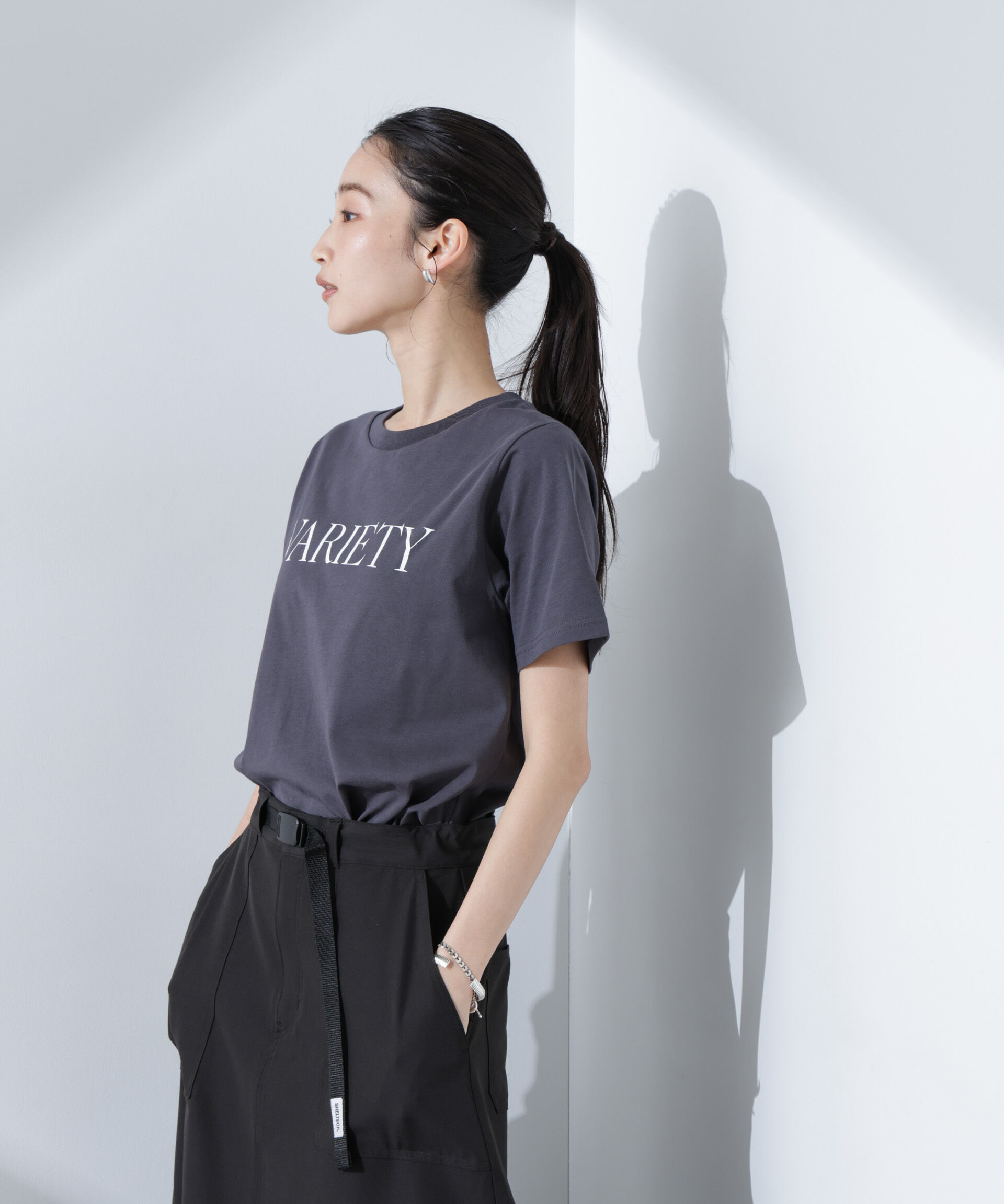 nano･universe「ロゴプリントTシャツ」|Tシャツ・カットソー|