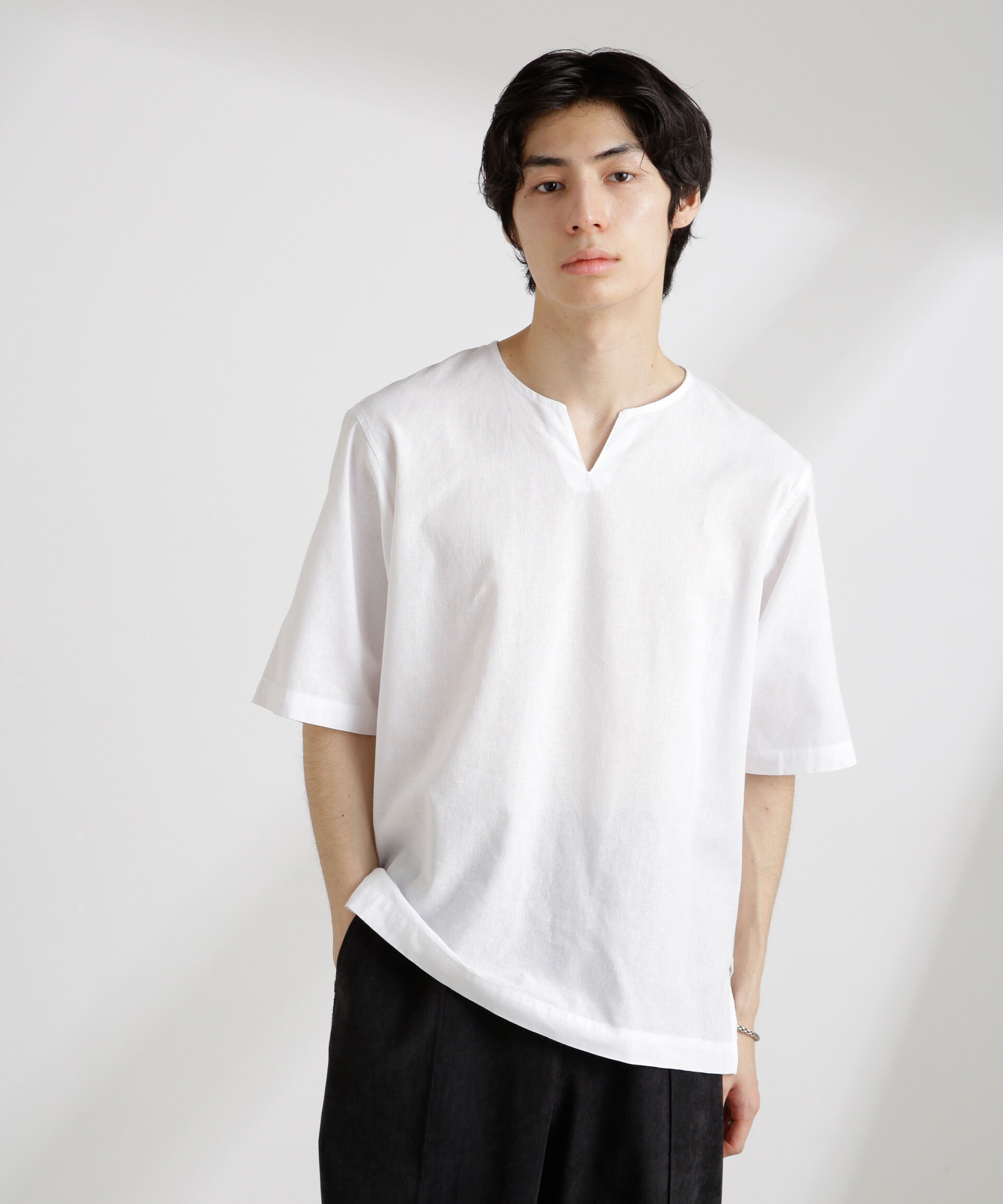 nano･universe「クールマックスリネン プルオーバーシャツ」|シャツ・ブラウス|ホワイト