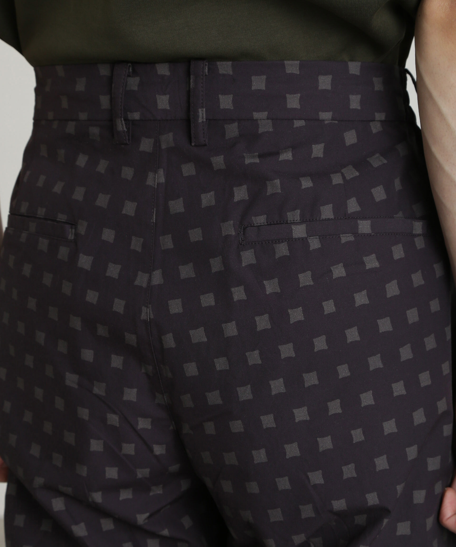 nano･universe「オリジナルパターンイージーパンツ」|チノ|