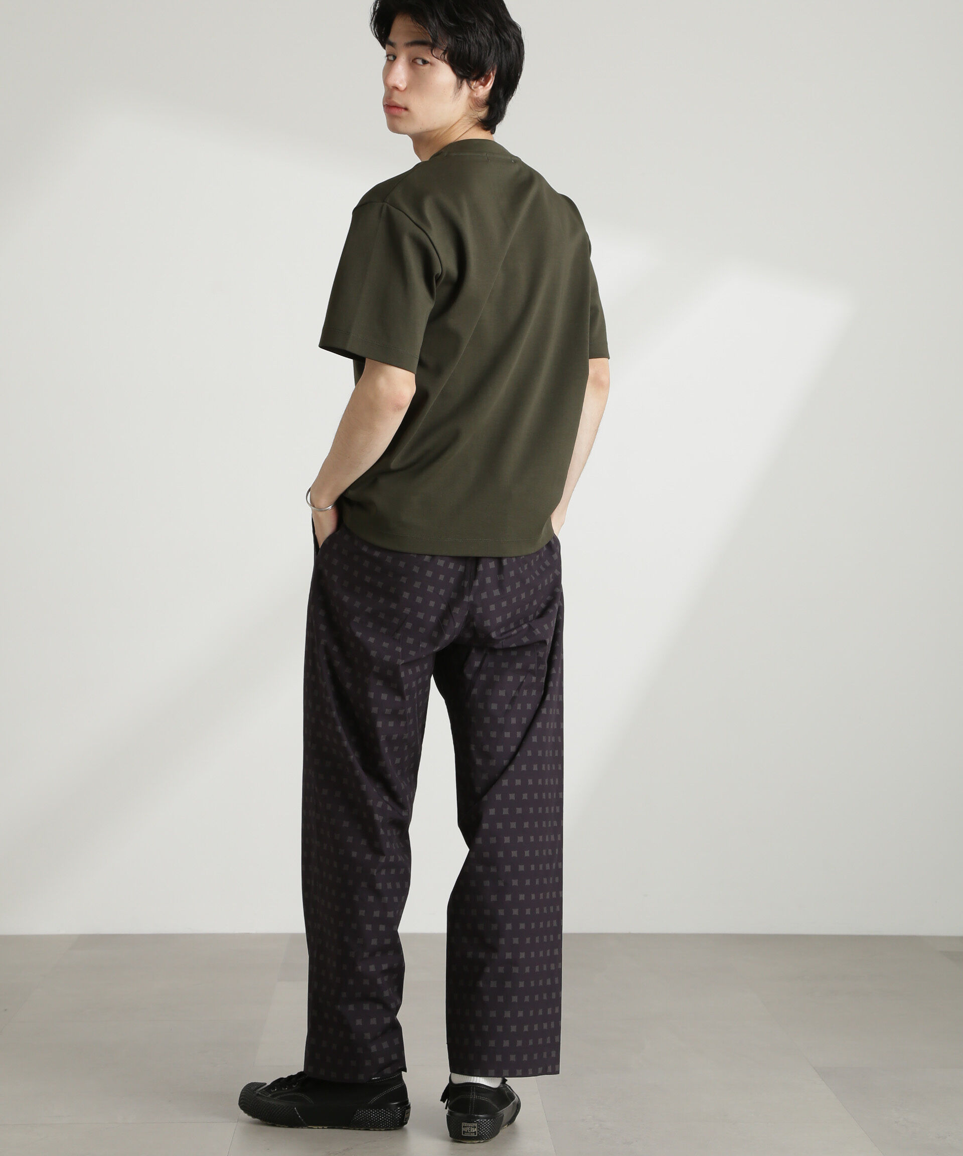 nano･universe「オリジナルパターンイージーパンツ」|チノ|