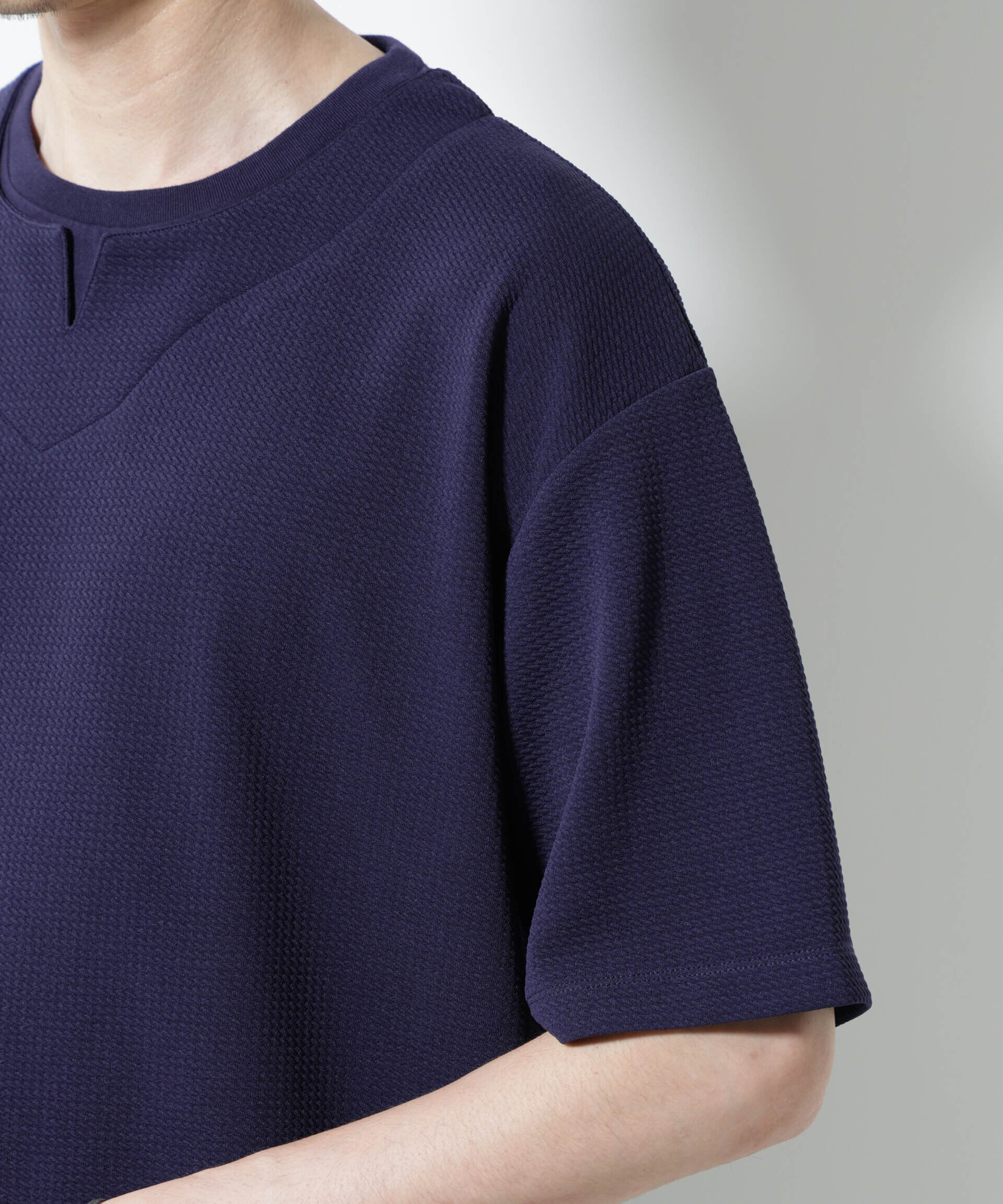 nano･universe「フェイクレイヤードキーネックTシャツ 半袖」|Tシャツ・カットソー|