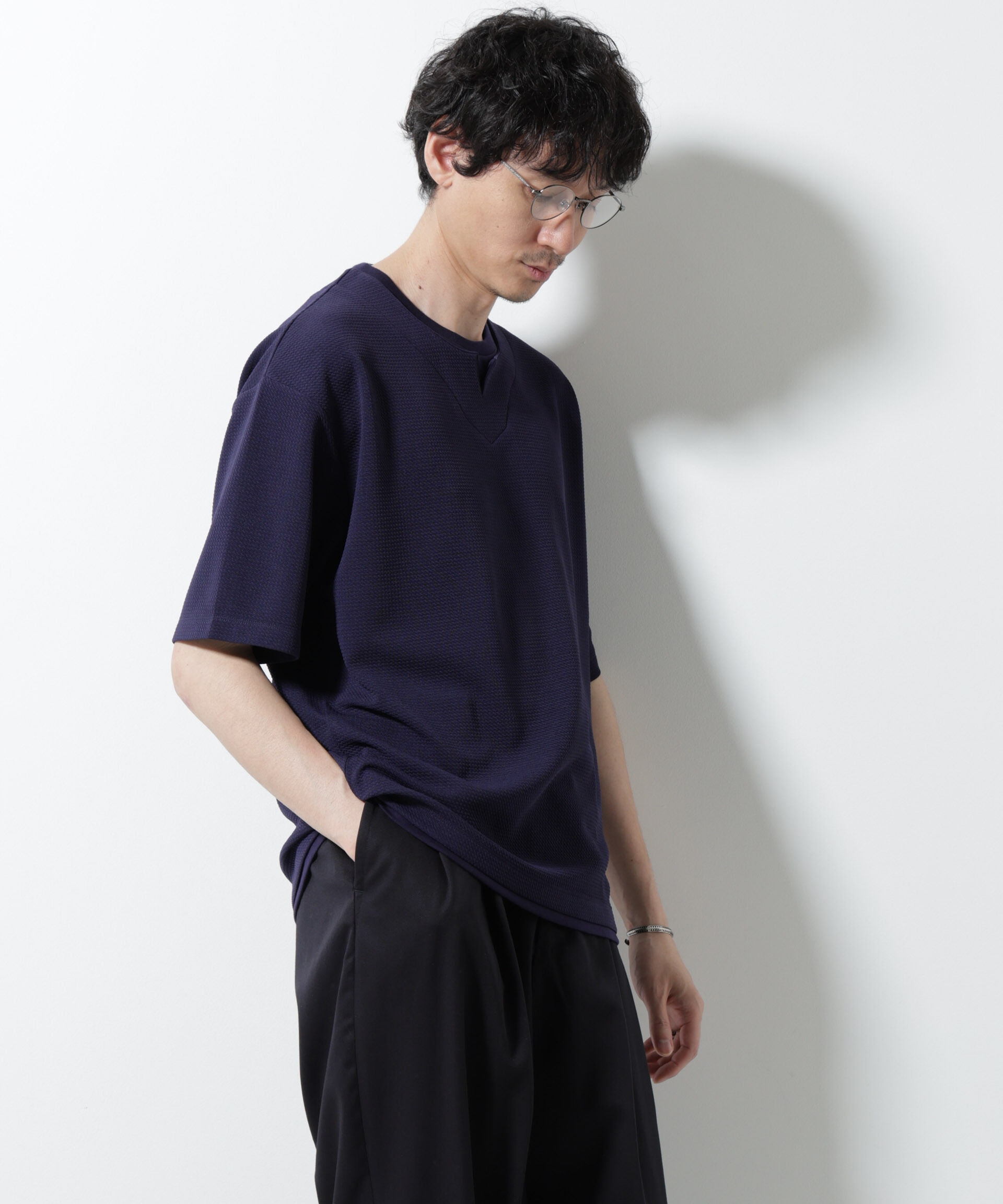 nano･universe「フェイクレイヤードキーネックTシャツ 半袖」|Tシャツ・カットソー|