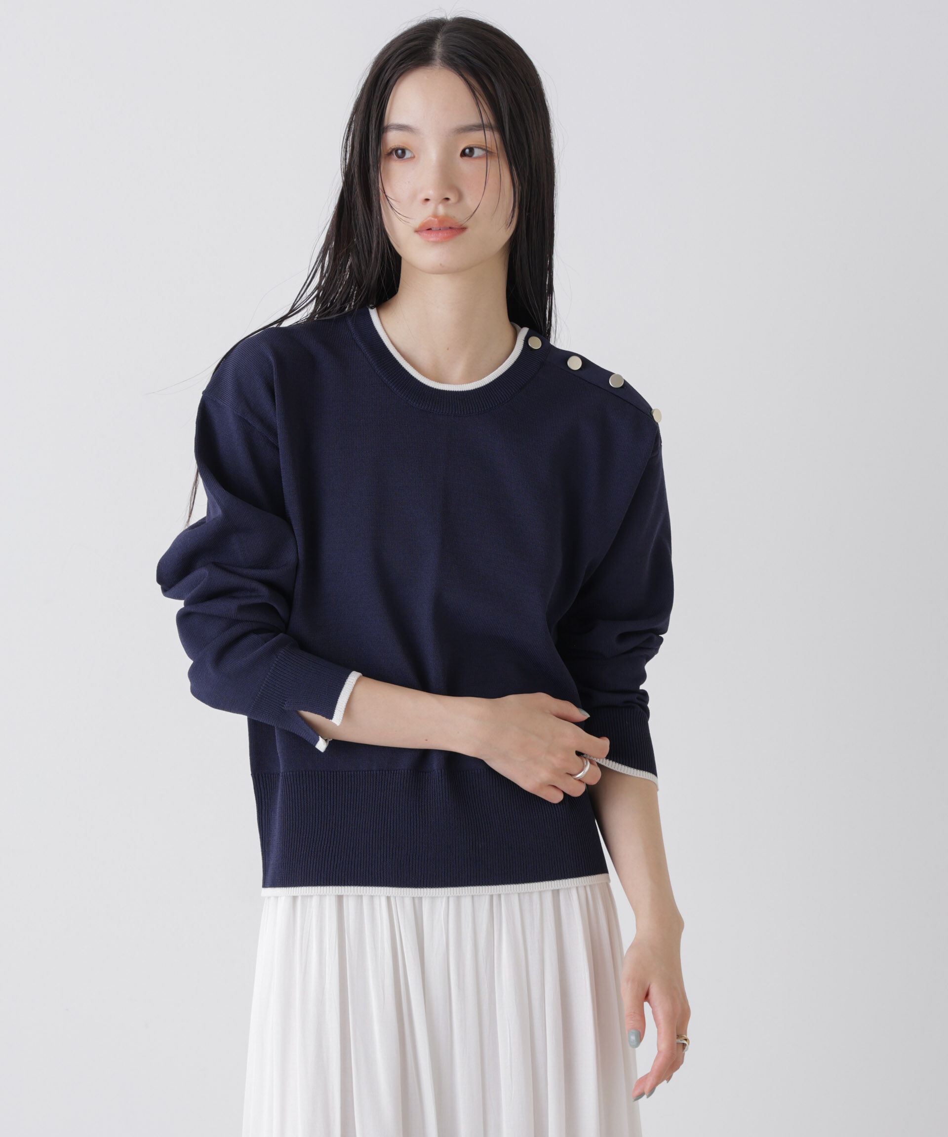 nano･universe「洗濯機洗可UVカットバイカラー釦ディティールニット」|ニット・セーター|ネイビー