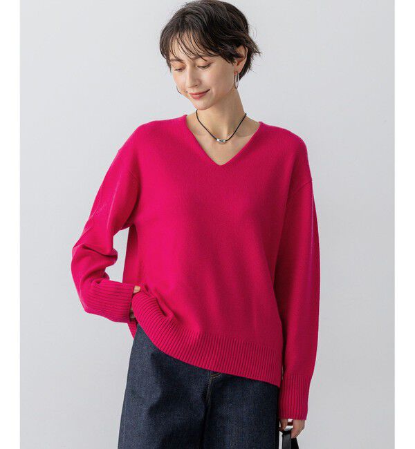 23区「【見上愛さんコラボカラー/VERY・GISELe掲載】カシミヤブレンド Vネック ニット」|ニット・セーター|マゼンタ系