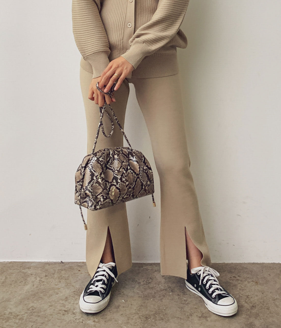 VIS「【セットアップ対応】スリット入りニットパンツ」|その他|ベージュ(27)